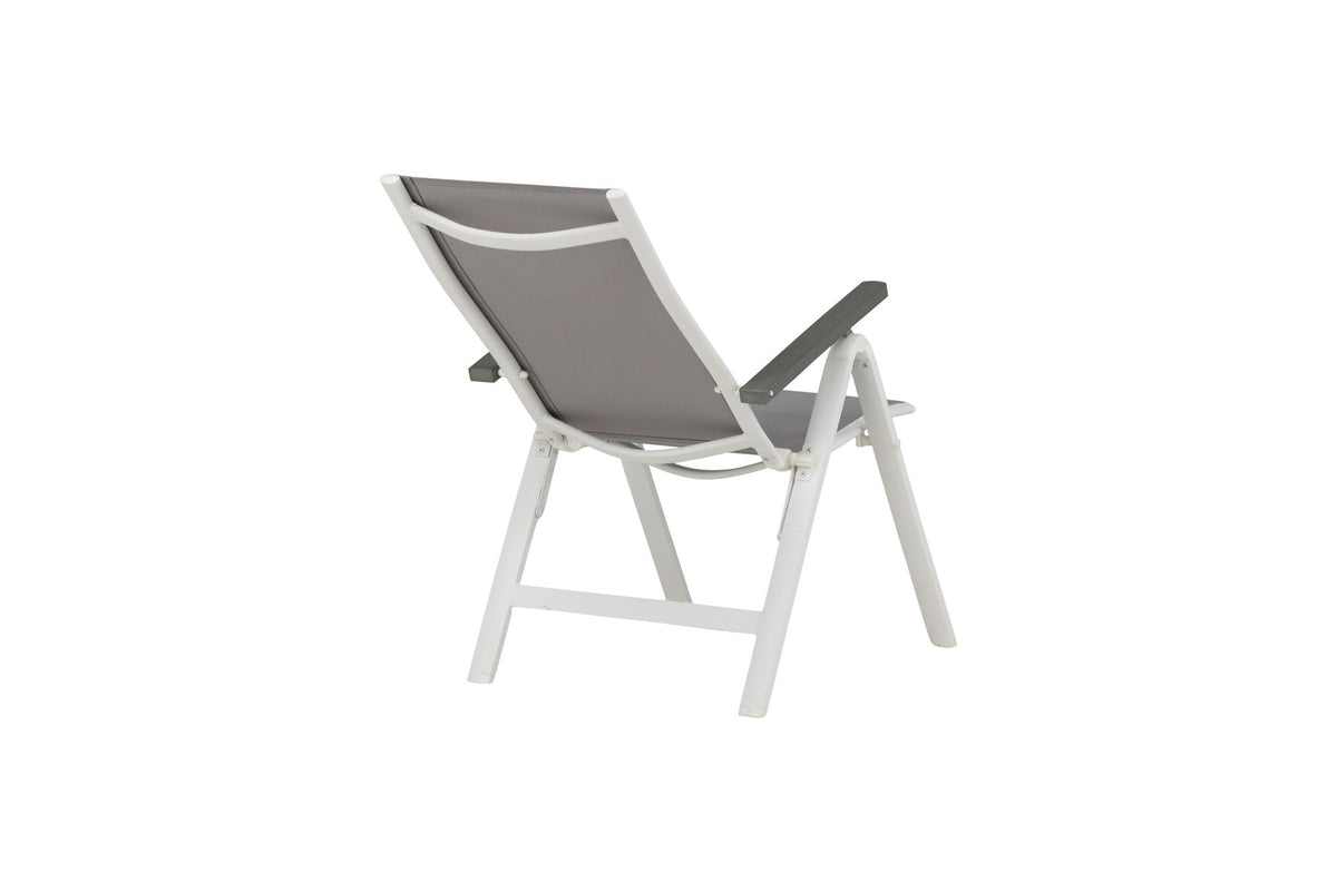 Albany Light Stuhl in Grau präsentiert im Onlineshop von KAQTU Design AG. Gartenstuhl mit Armlehnen ist von Venture Home