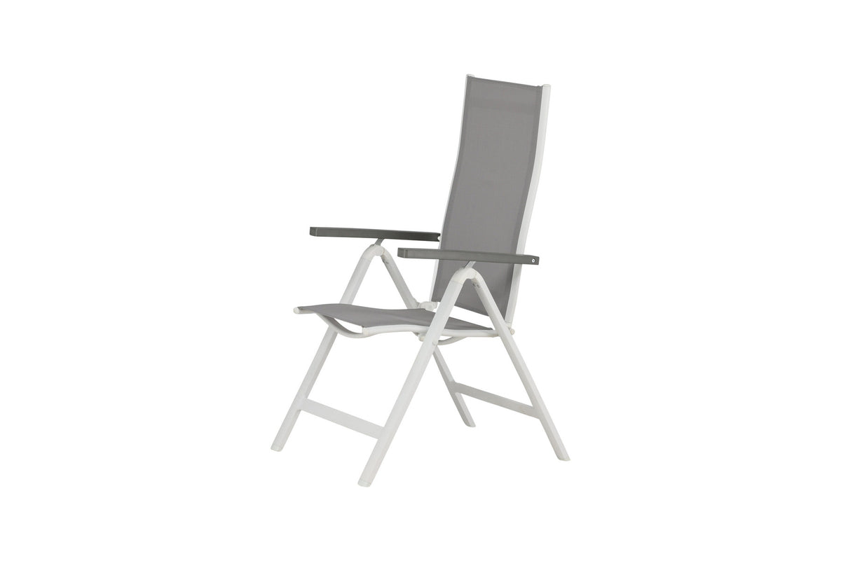 Albany Light Stuhl in Grau präsentiert im Onlineshop von KAQTU Design AG. Gartenstuhl mit Armlehnen ist von Venture Home