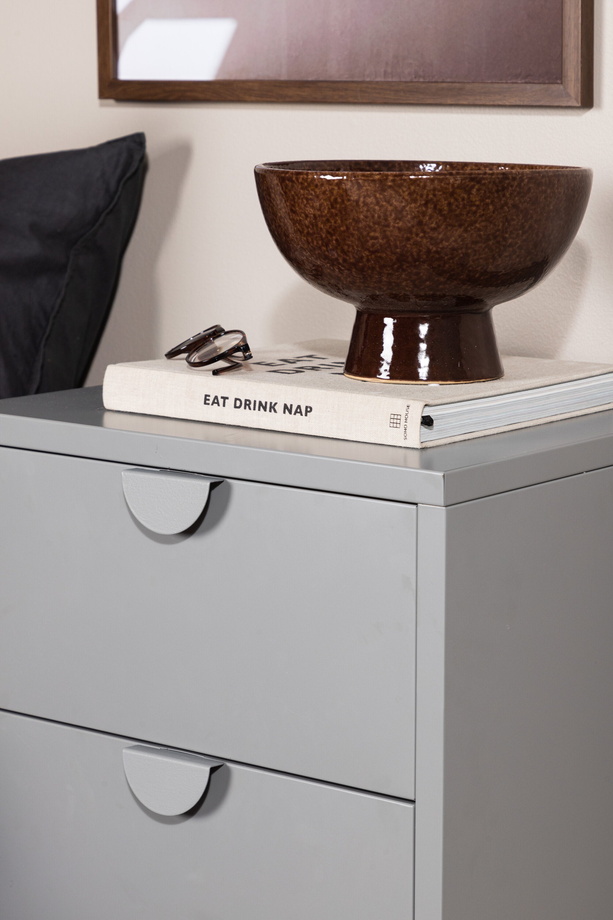 Piring 2 Korpus in Hellgrau präsentiert im Onlineshop von KAQTU Design AG. Regal Zubehör ist von Venture Home