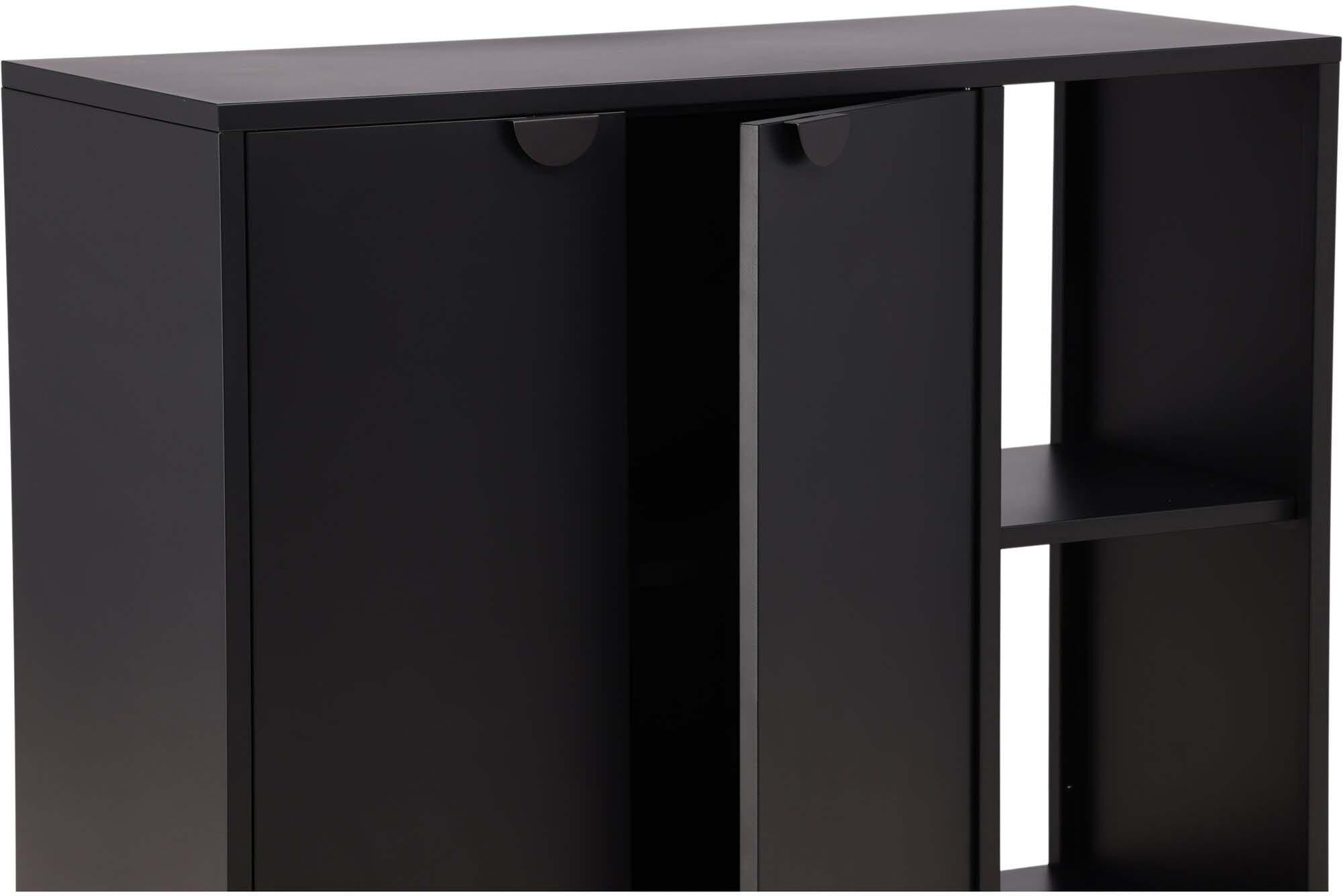 Piring Kommode: Zeitloses Design trifft auf praktische Vielseitigkeit.