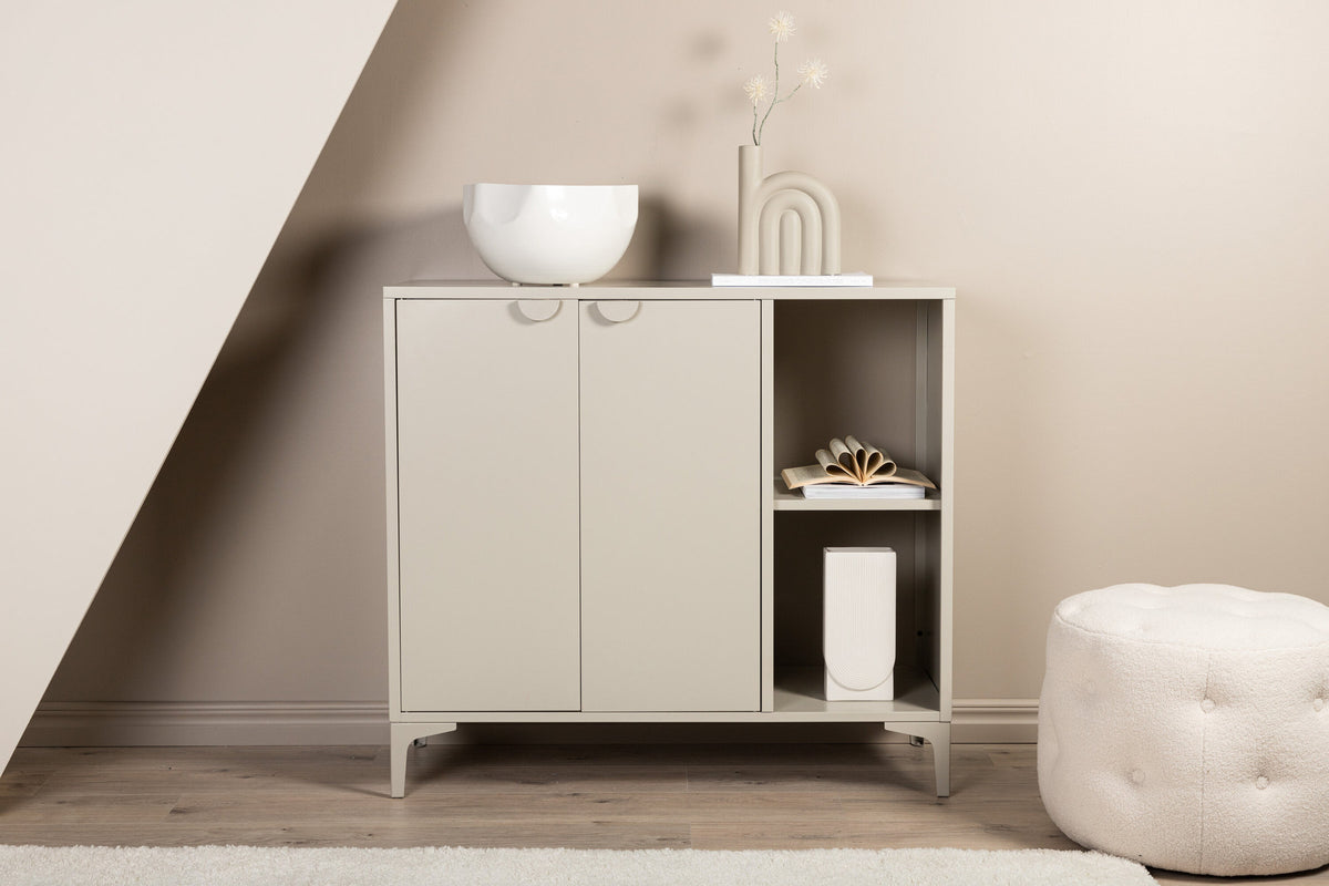Piring Kommode in Beige präsentiert im Onlineshop von KAQTU Design AG. Cabinet ist von Venture Home