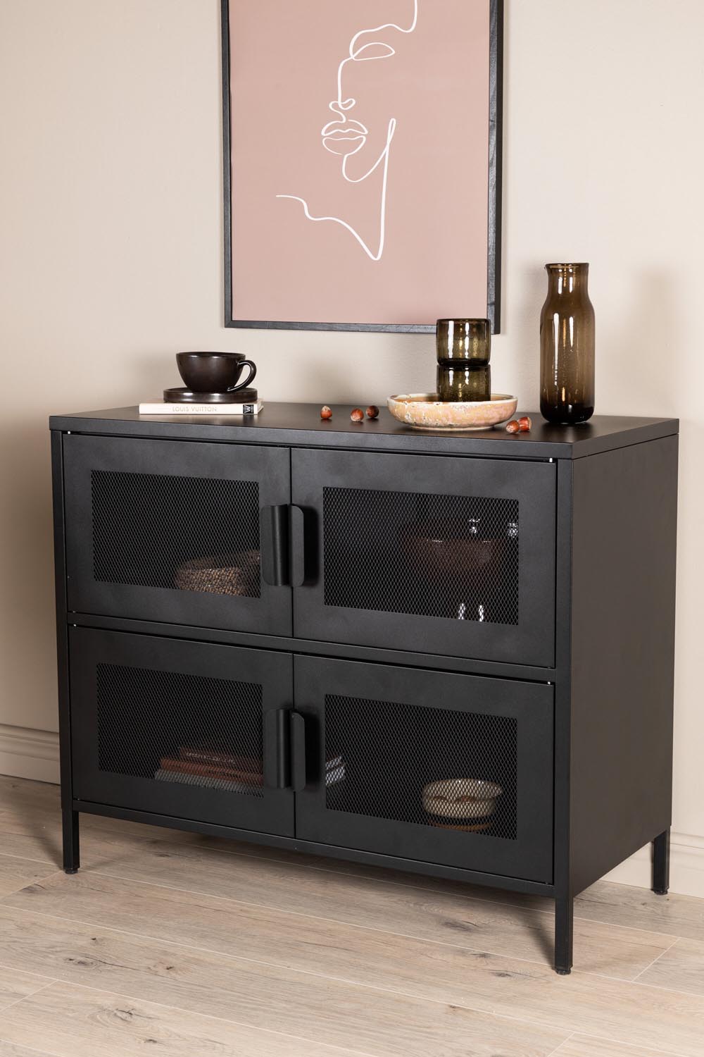 Nett Kabinett in Schwarz präsentiert im Onlineshop von KAQTU Design AG. Cabinet ist von Venture Home