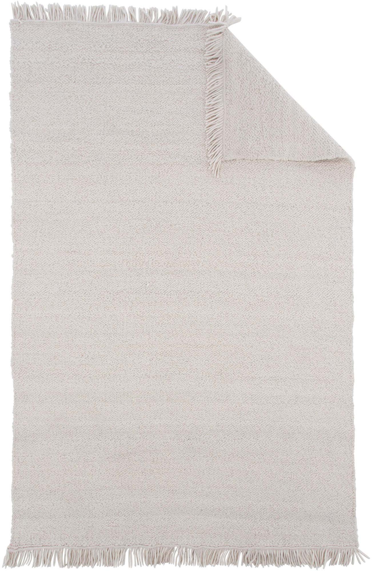 Betina Teppich in Weiss präsentiert im Onlineshop von KAQTU Design AG. Teppich ist von Venture Home