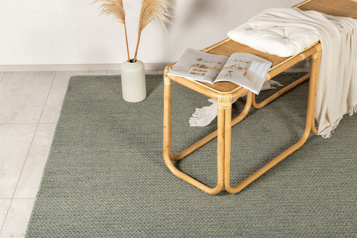 Marta Teppich in Grün präsentiert im Onlineshop von KAQTU Design AG. Teppich ist von Venture Home
