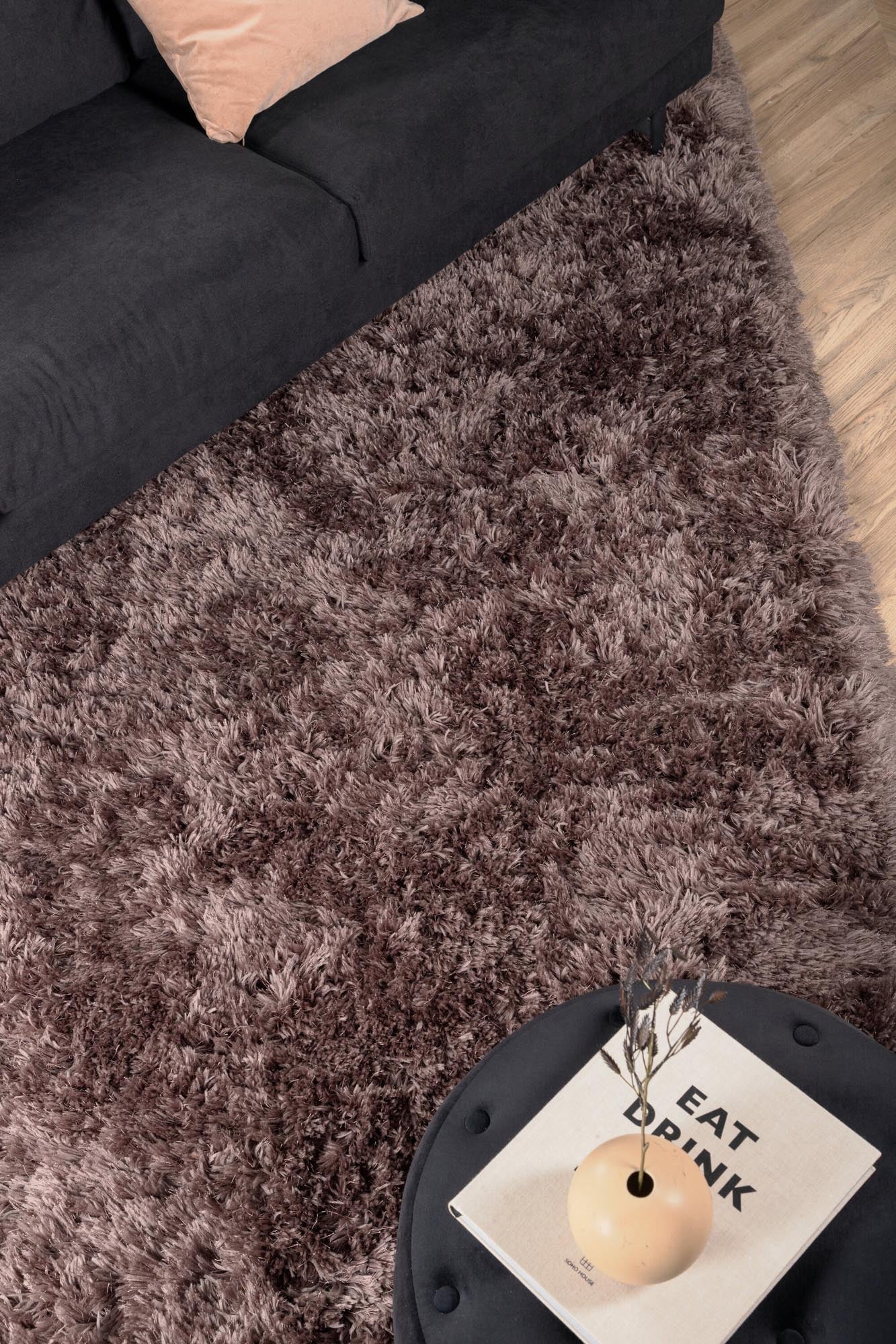 Grace Teppich in Braun präsentiert im Onlineshop von KAQTU Design AG. Teppich ist von Venture Home