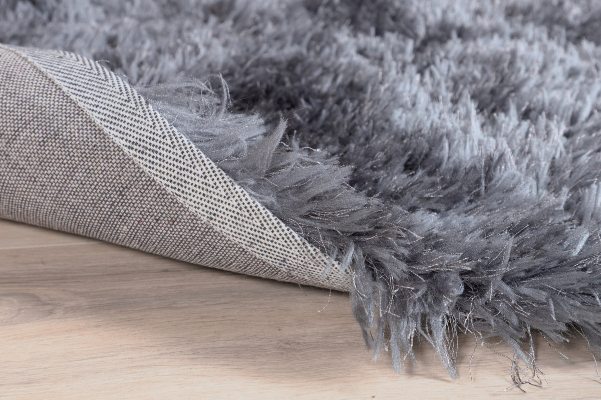 Grace Teppich in Grau präsentiert im Onlineshop von KAQTU Design AG. Teppich ist von Venture Home