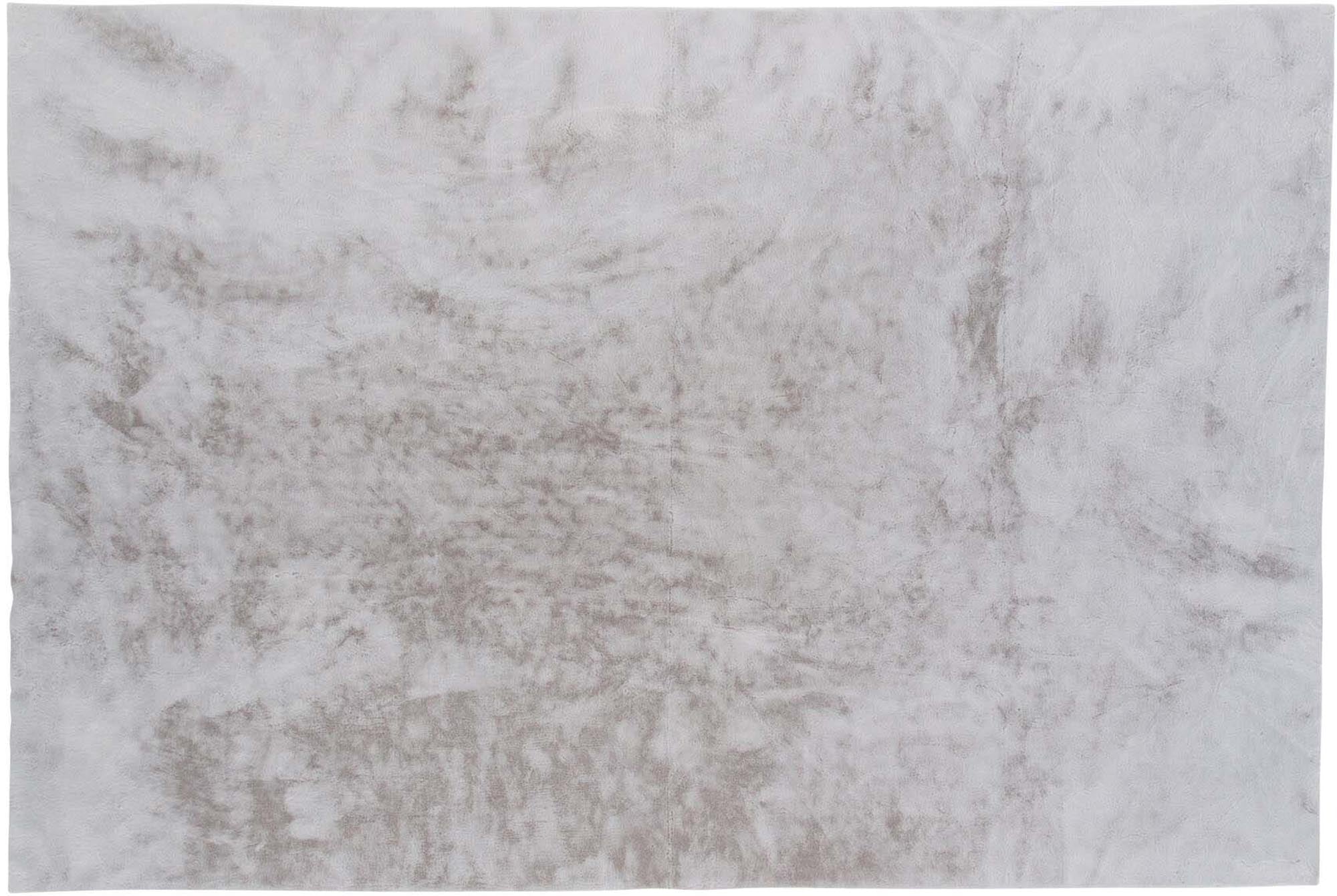 Eleganter Nina Teppich von Venture Home in zeitlosem Schwarz.