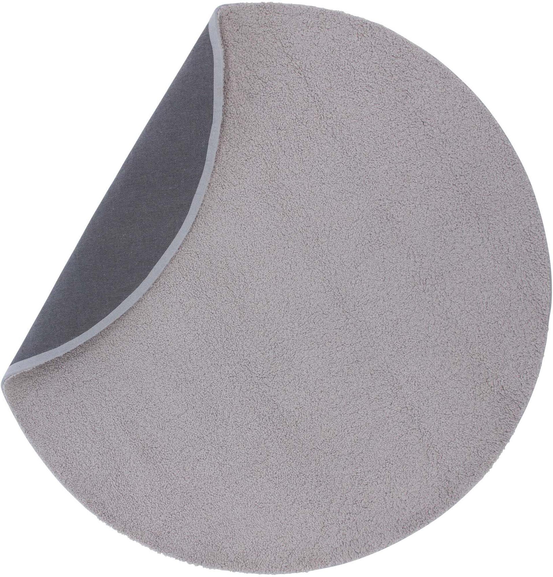 Teddy Teppich in Grau präsentiert im Onlineshop von KAQTU Design AG. Teppich ist von Venture Home