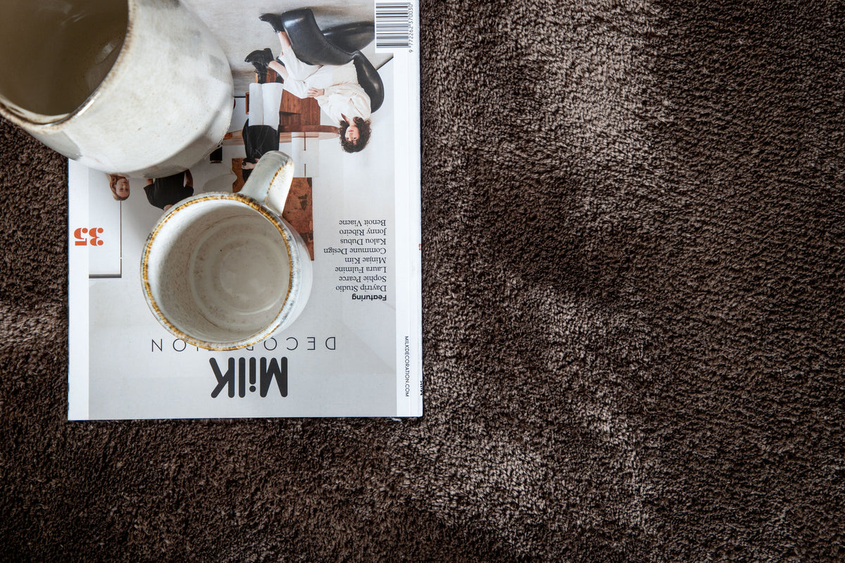 Blanca Teppich in Braun präsentiert im Onlineshop von KAQTU Design AG. Teppich ist von Venture Home