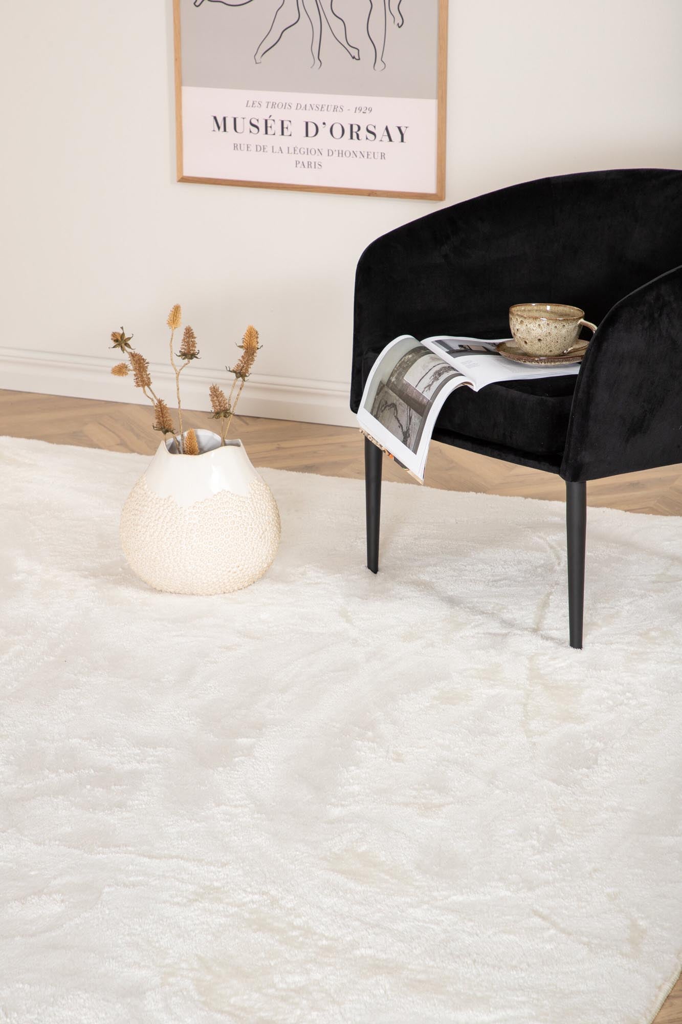 Blanca Teppich in Weiss präsentiert im Onlineshop von KAQTU Design AG. Teppich ist von Venture Home