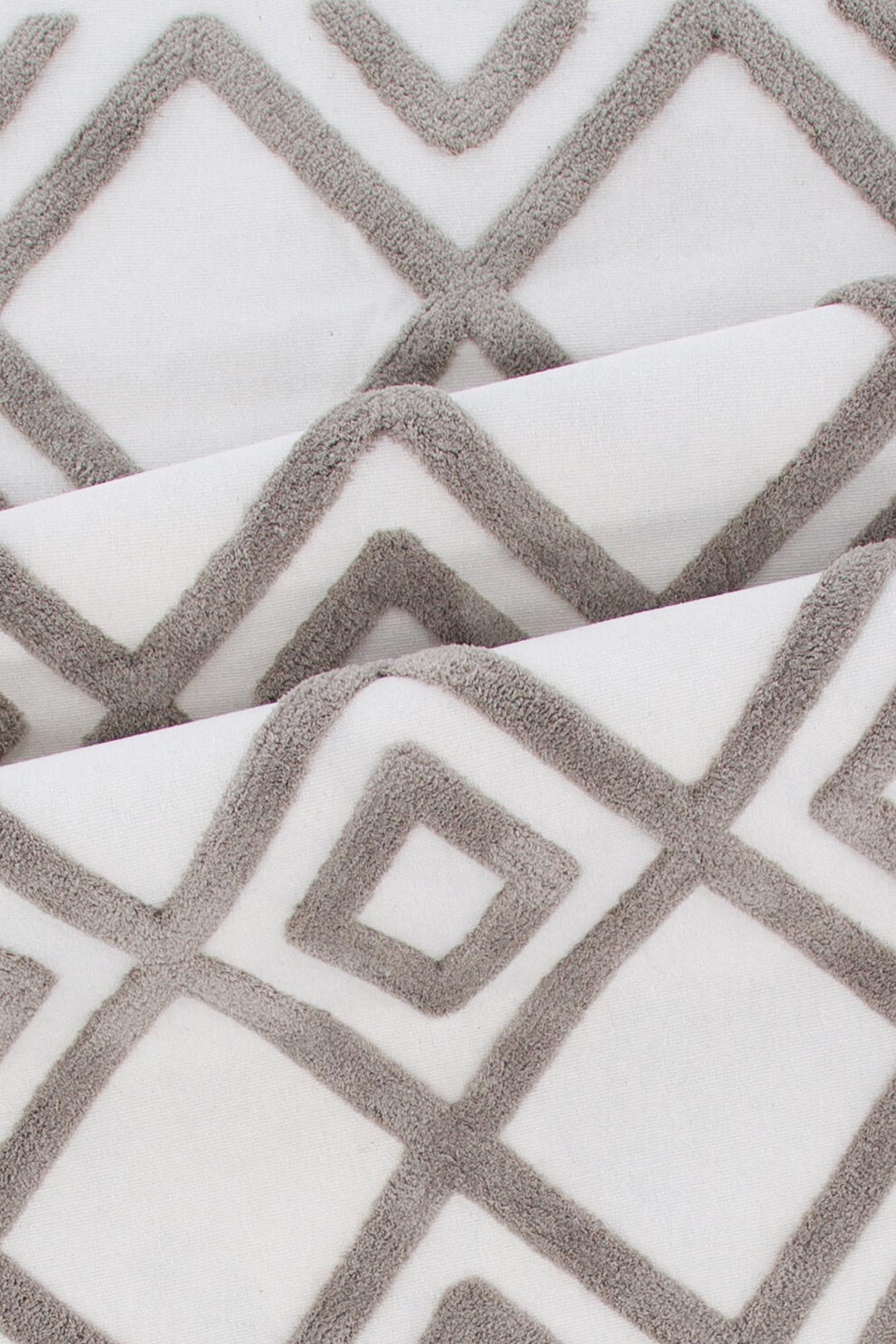 Towa Teppich in Braun präsentiert im Onlineshop von KAQTU Design AG. Teppich ist von Venture Home