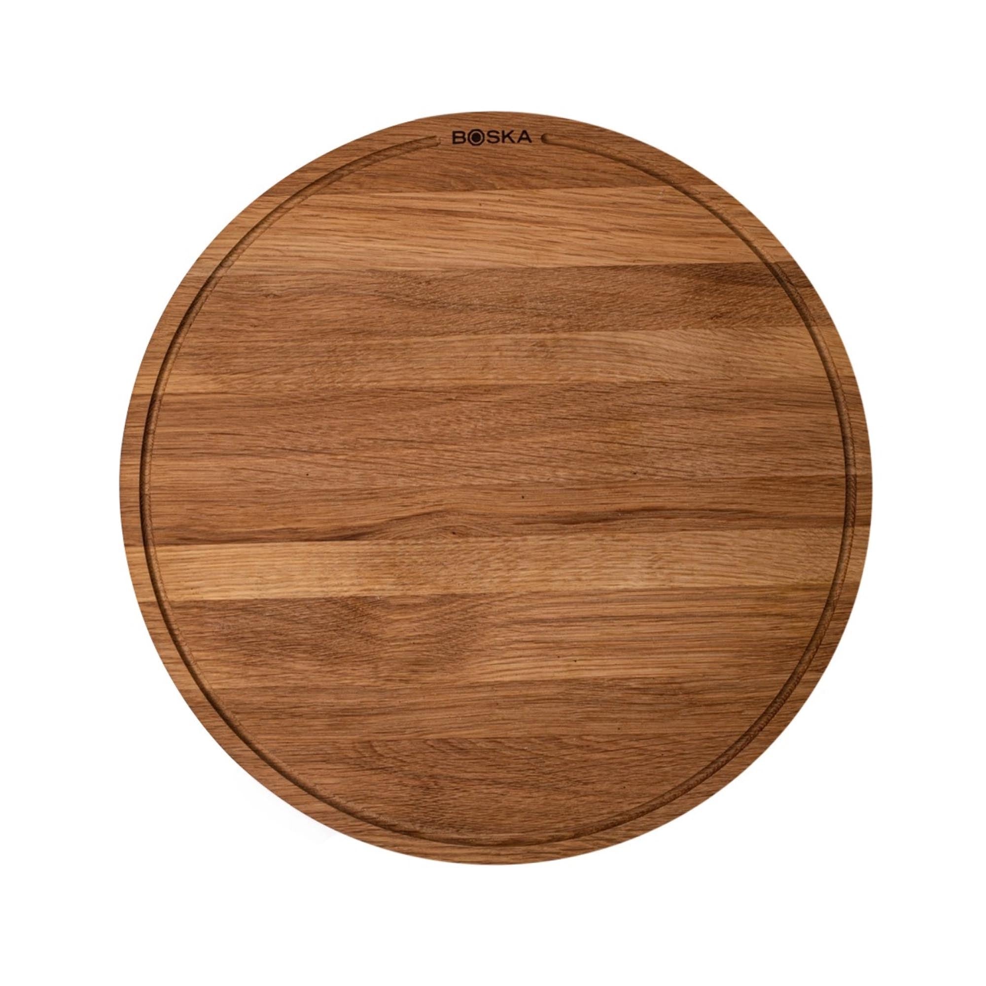 Entdecken Sie das Pizza Board Friends XXL von Boska (⌀ 47 cm) – ideal für Pizza-Liebhaber! Hochwertige Eiche, vielseitig einsetzbar, leicht zu reinigen.