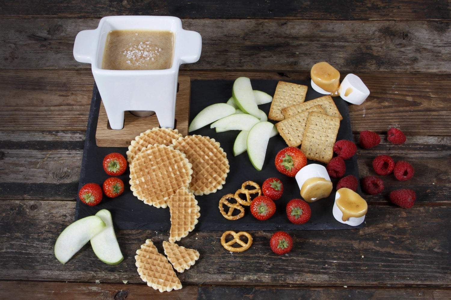 Entdecken Sie das Tapas Fondue Bianco von Boska (200ml) – perfekt für gesellige Abende mit Freunden und köstlichen Tapas-Variationen.