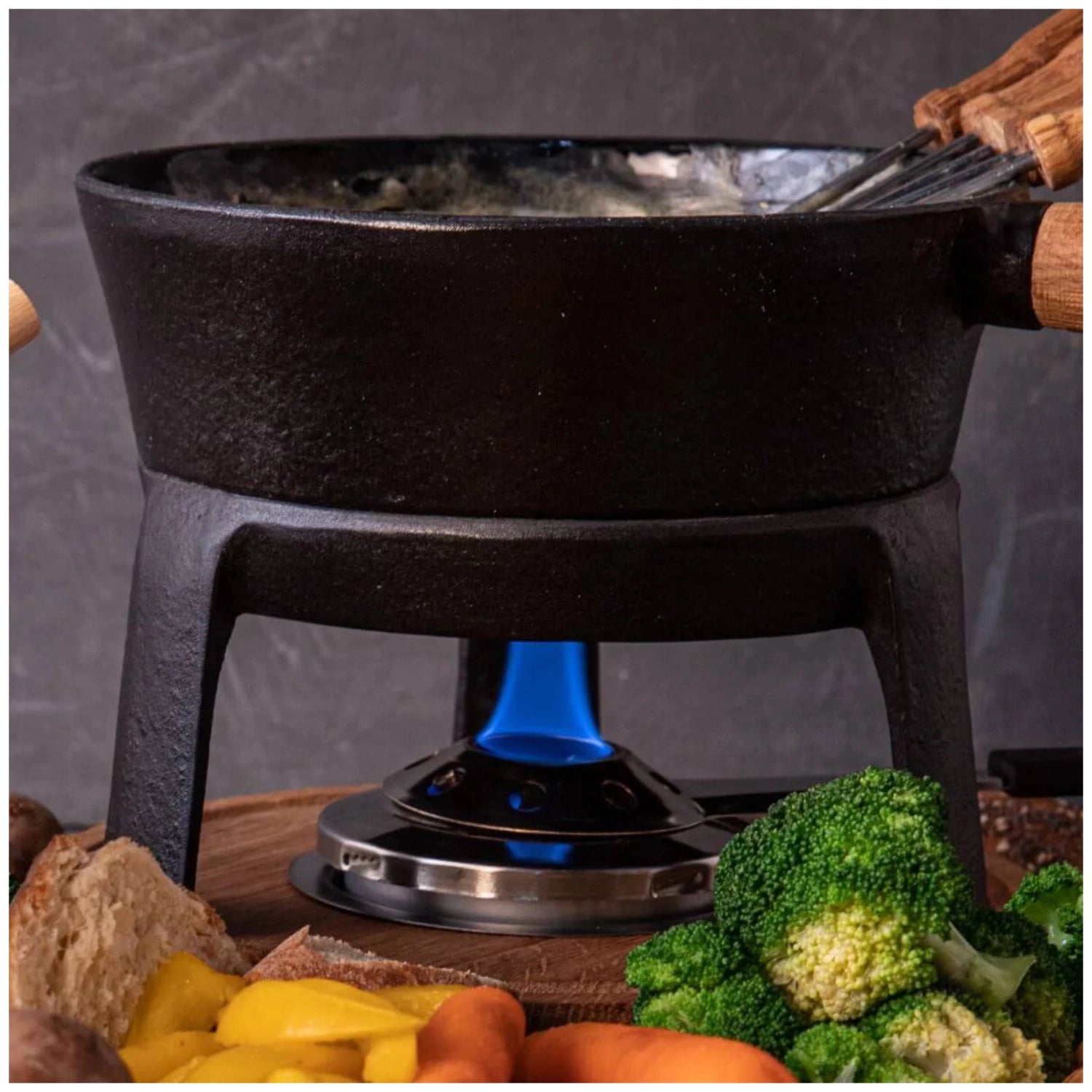 Edelstahl Fonduebrenner für Brennsprit und Paste, kompakt mit 175x125x48mm, ideal für Fondue-Abende und geselliges Kochen.