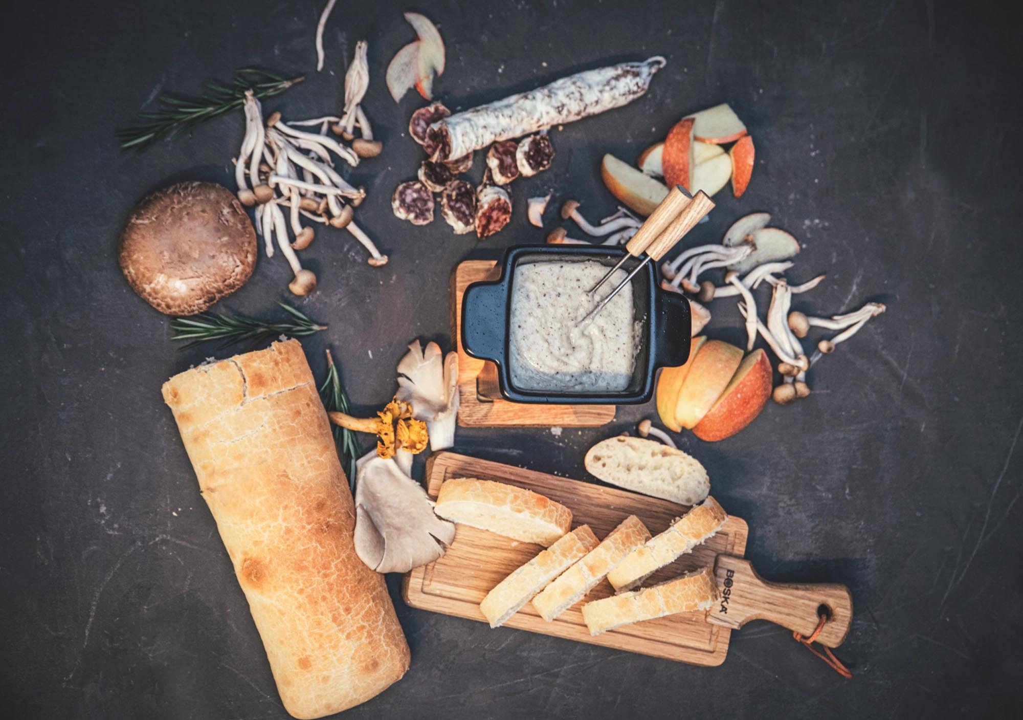 Elegantes 200ml Tapas Fondue Nero für unvergessliche Genussmomente.