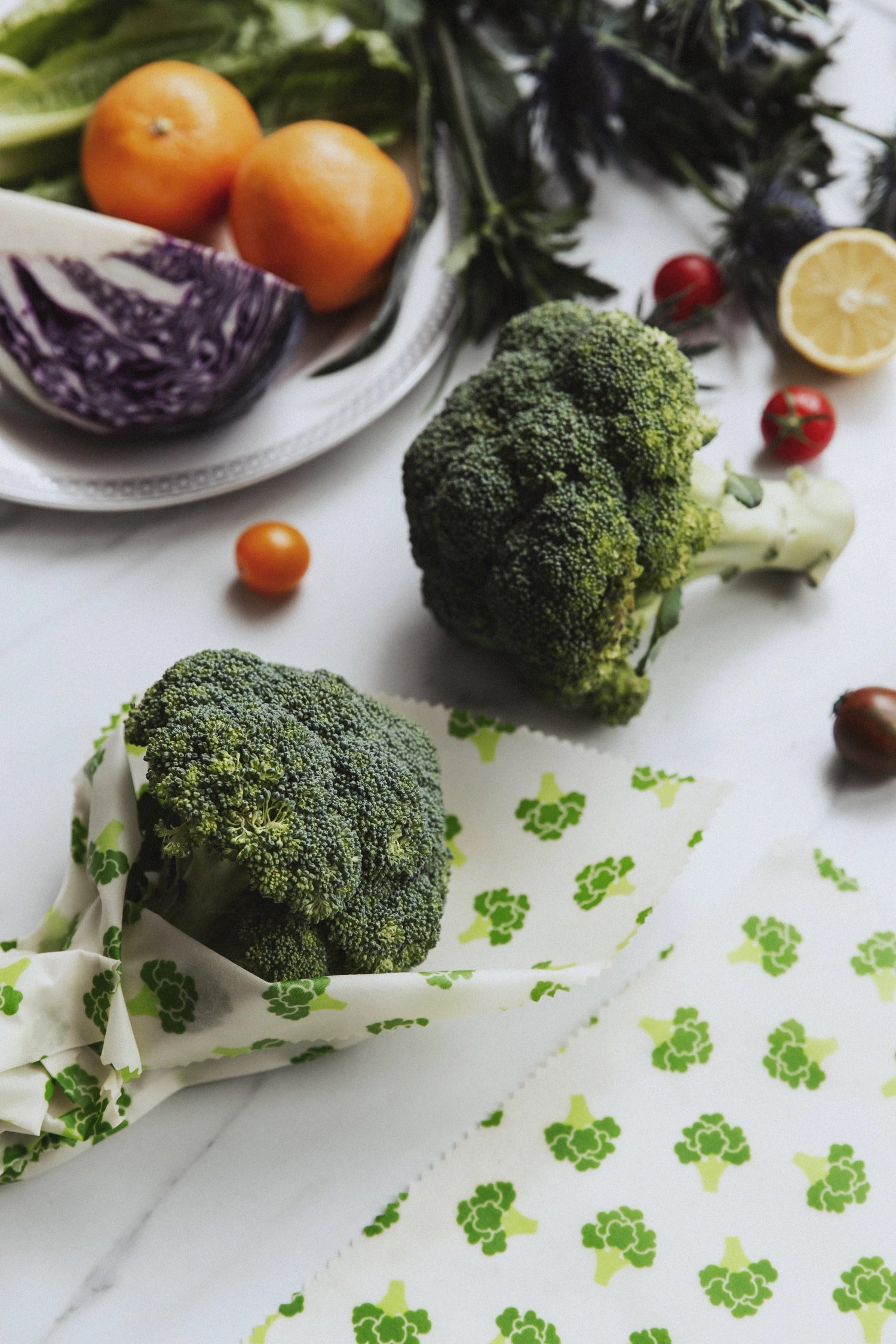 Wählen Sie das nachhaltige 3er Set Bienenwachstuch Broccoli von Nuts Innovations – ideal für die umweltbewusste Aufbewahrung von Lebensmitteln in verschiedenen Größen!