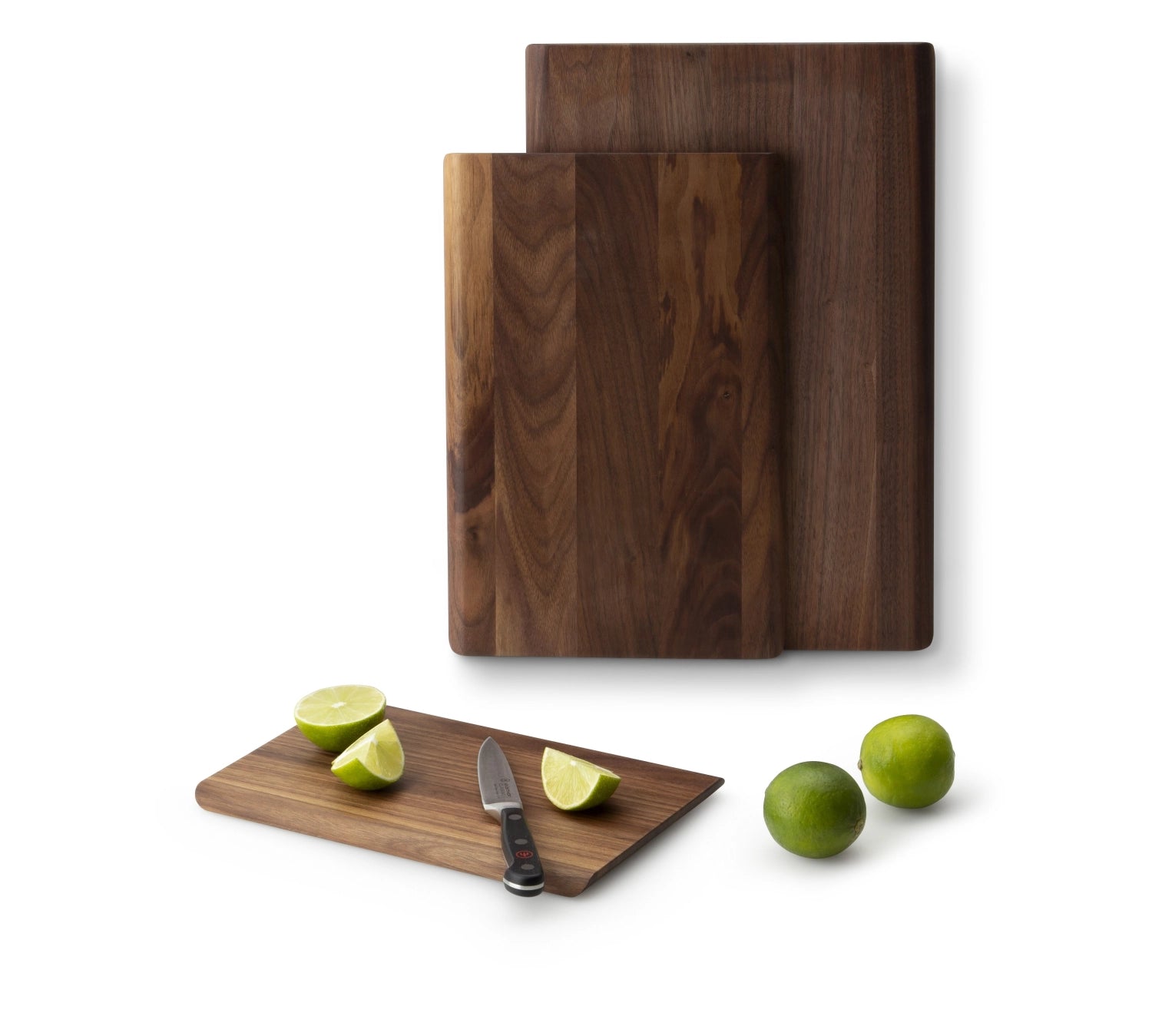 Elegantes Walnuss Schneidebrett von Continenta, 24x16x1.2cm. Ideal für die Küche, vereint Funktionalität und ästhetisches Design.