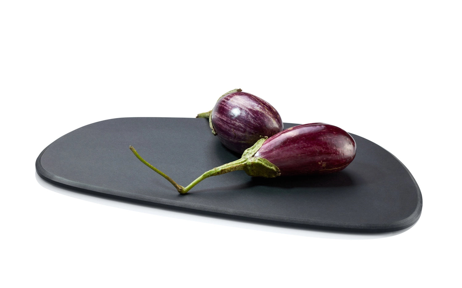 Hochwertiges Duracore Servierbrett Pebble von Continenta, ideal für ansprechende Anrichten und gesellige Anlässe, mit zeitloser, natürlicher Optik.
