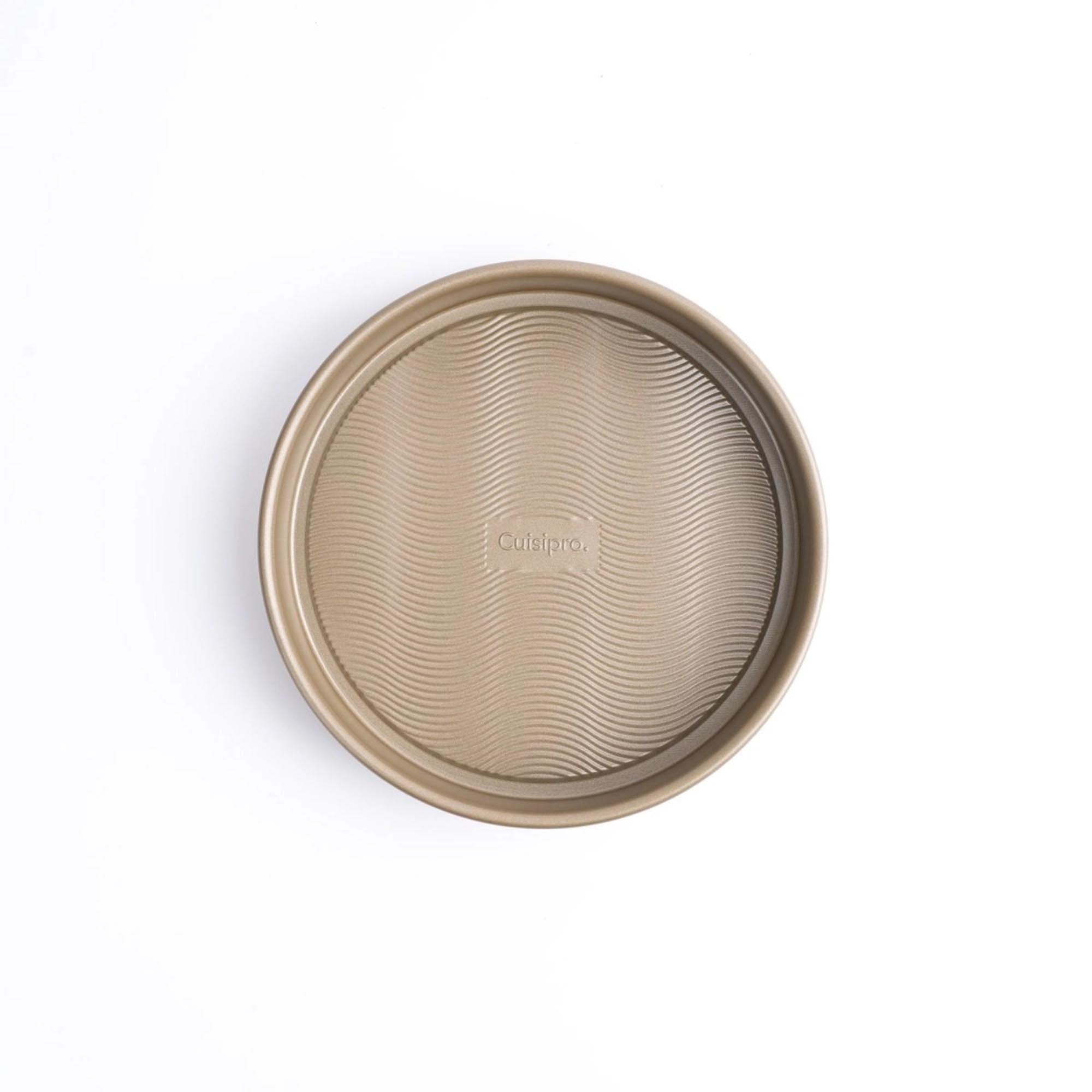 Entdecken Sie die hochwertige runde Backform von Cuisipro (24x5cm) aus 0,8mm Edelstahl. Ideal für perfekte Backergebnisse und einfache Reinigung.