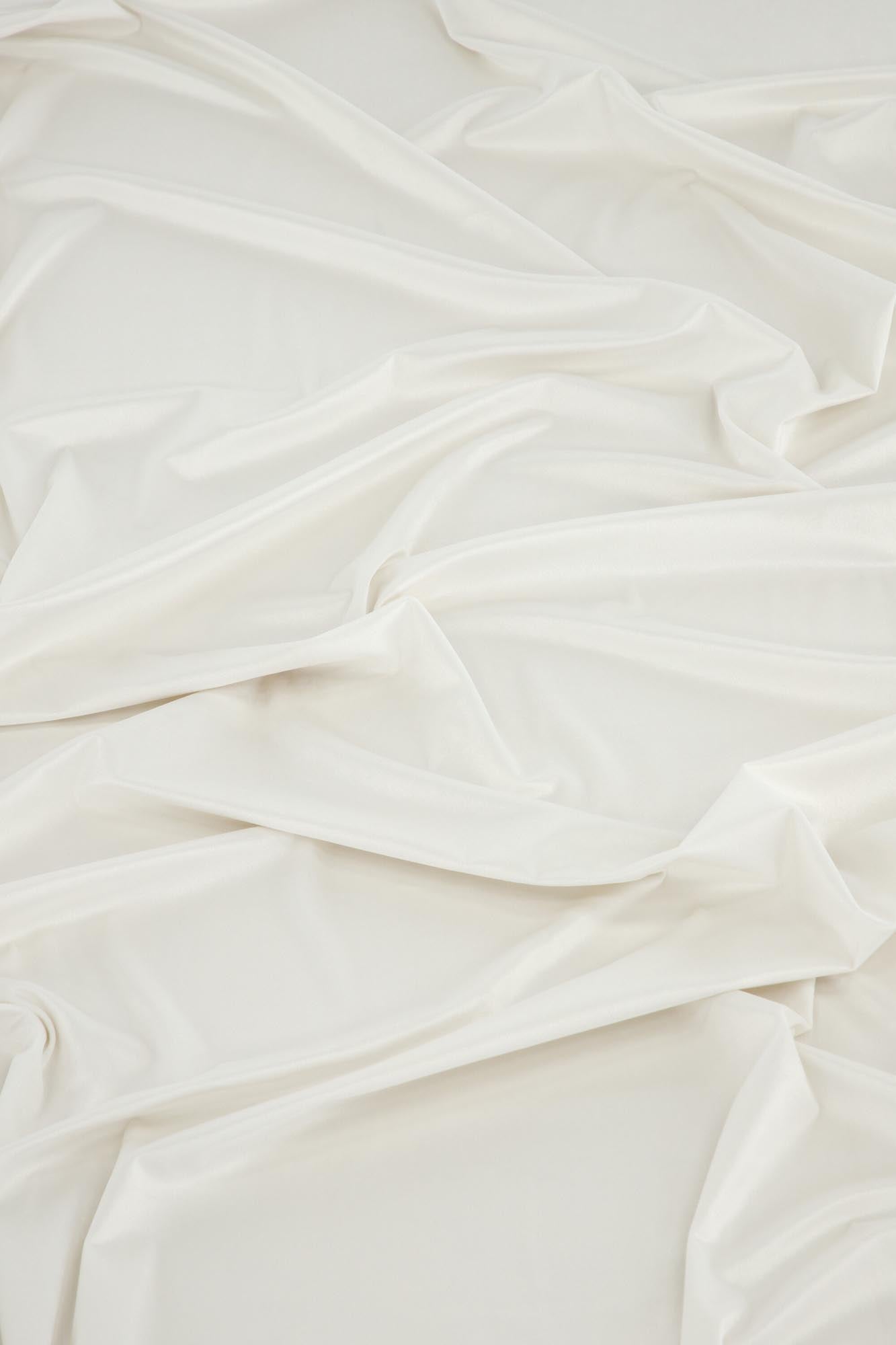 Elegante Mary Vorhänge im 2er Pack von Venture Home: Hochwertige Polyesterstoffe in vielseitigen Farben für einladende Wohnräume.