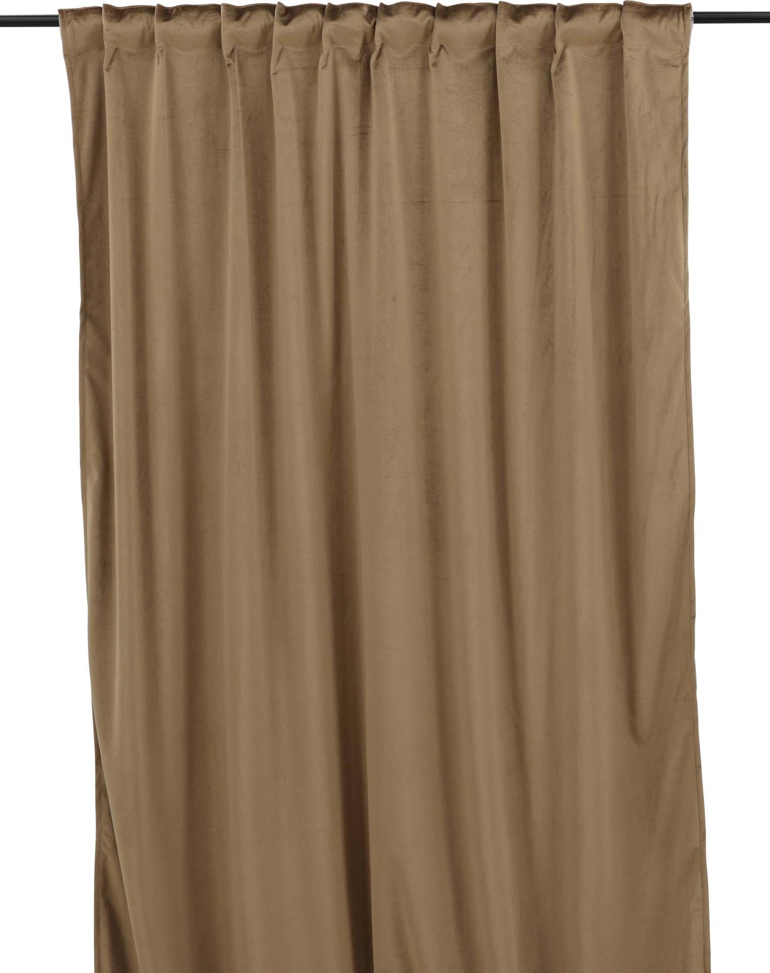 Elegante Mary Vorhänge im 2er Pack von Venture Home: Strapazierfähiges Material, erdige Farbtöne und pflegeleicht für ein stilvolles Ambiente.