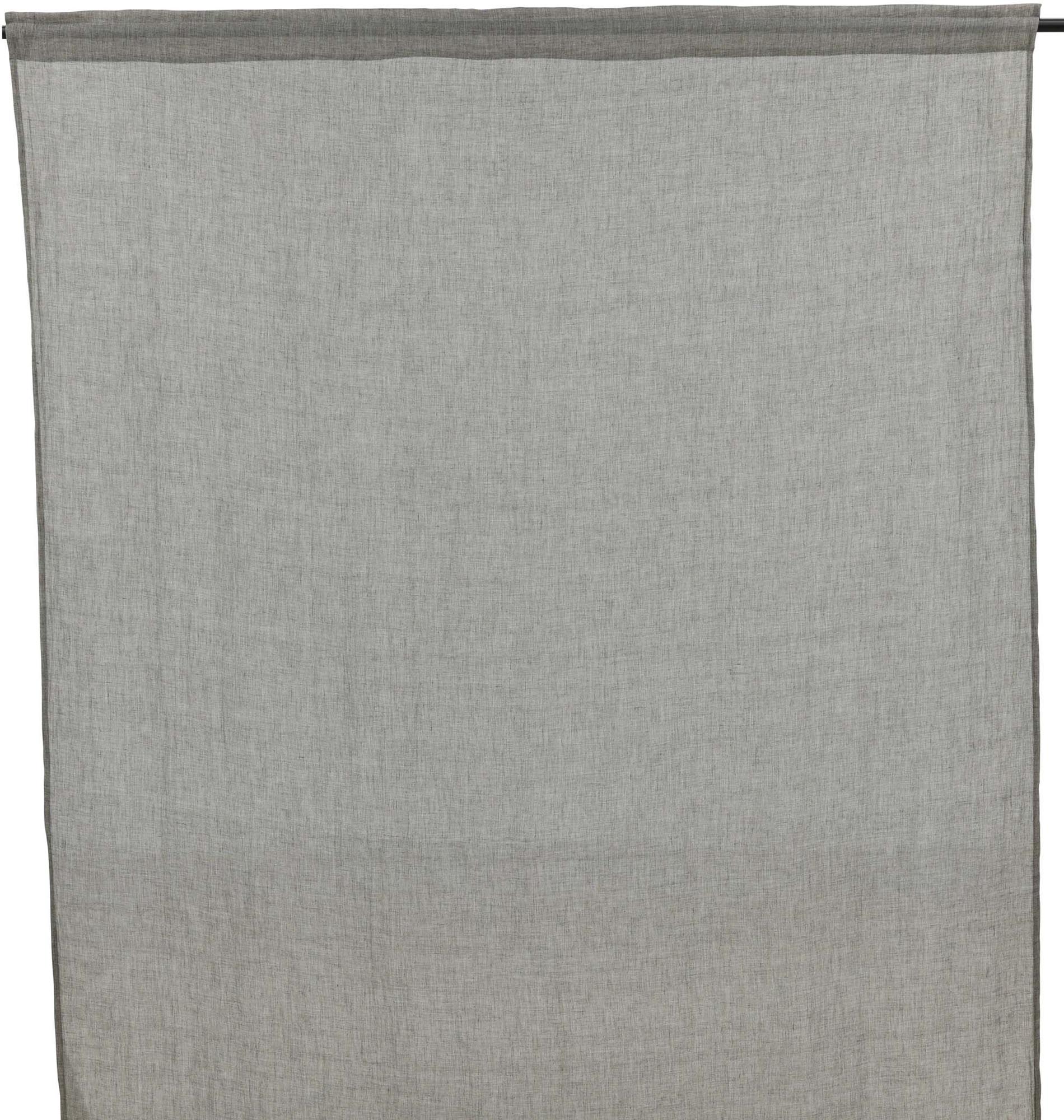 Elena Vorhang 2er Pack: Hochwertige Vorhänge aus pflegeleichter Baumwoll-Polyester-Mischung, die sanftes Licht durchlassen und jedem Raum eine elegante Note verleihen.