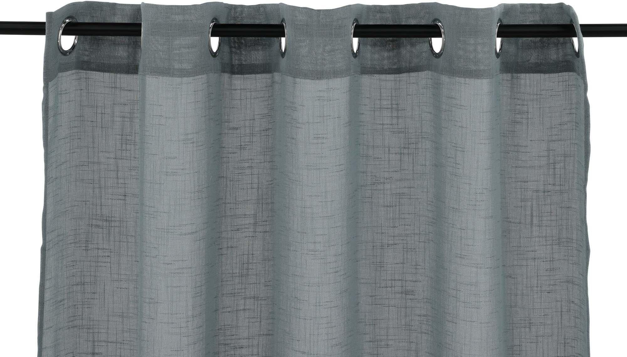 Elegante Kaya Vorhänge: Perfekte Fensterlösung von Venture Home.