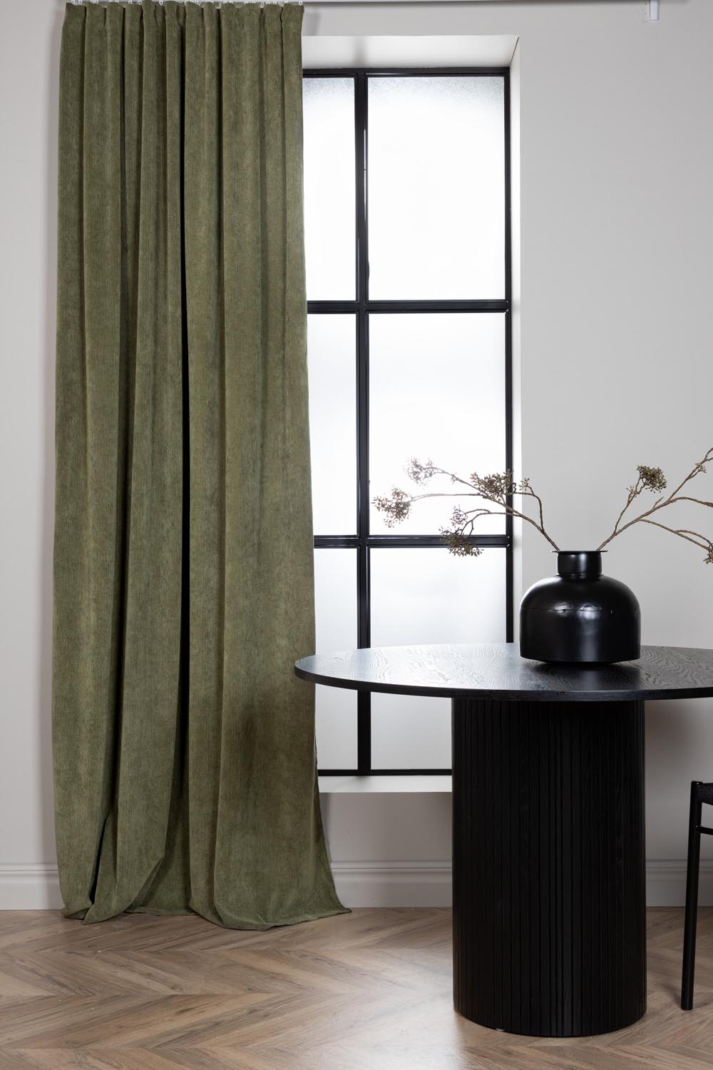 Elma Vorhang 2er Pack in Moosgrün präsentiert im Onlineshop von KAQTU Design AG. Vorhang ist von Venture Home