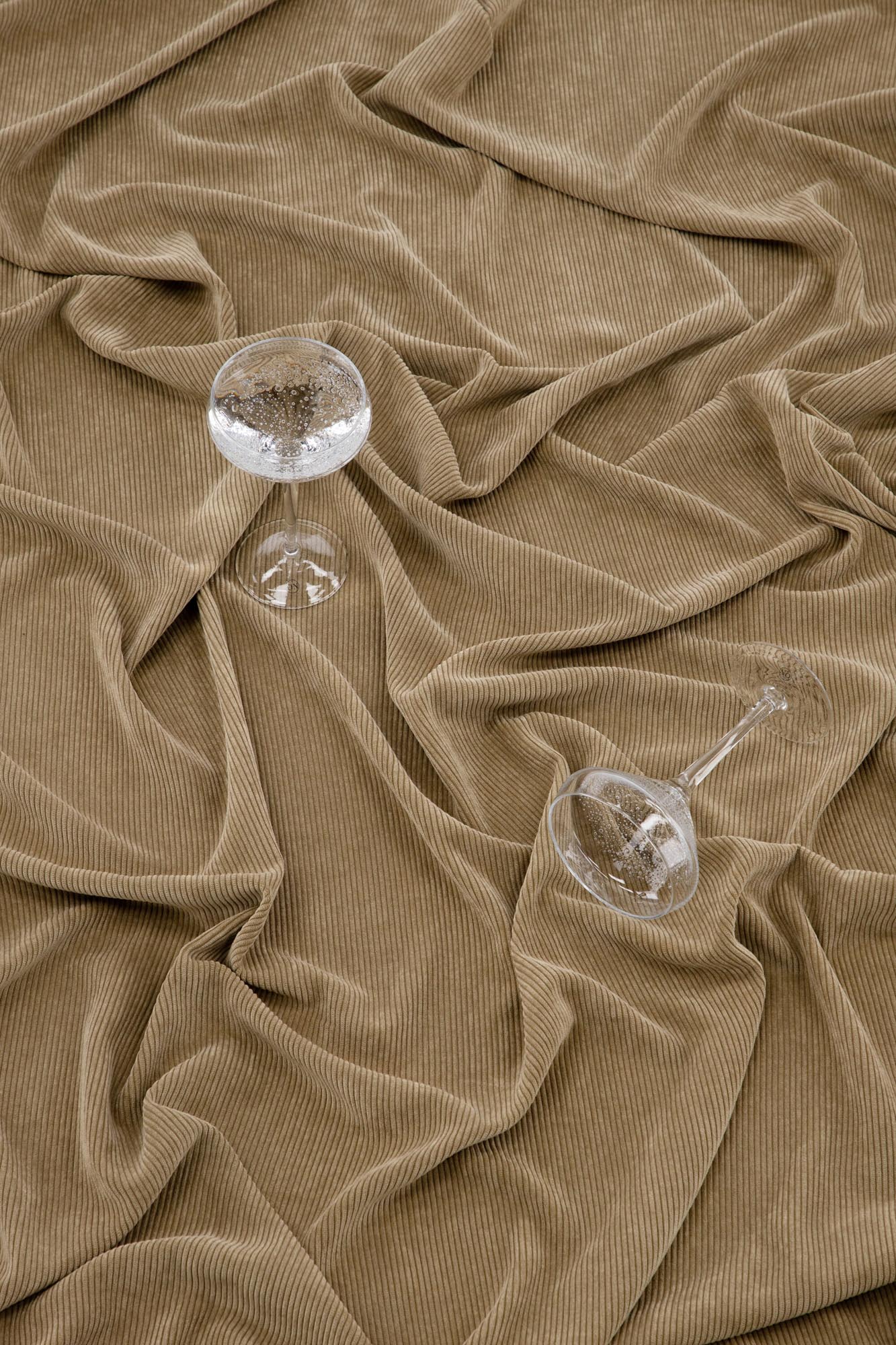 Elma Vorhang 2er Pack: Eleganz und Funktionalität für Ihr Zuhause.