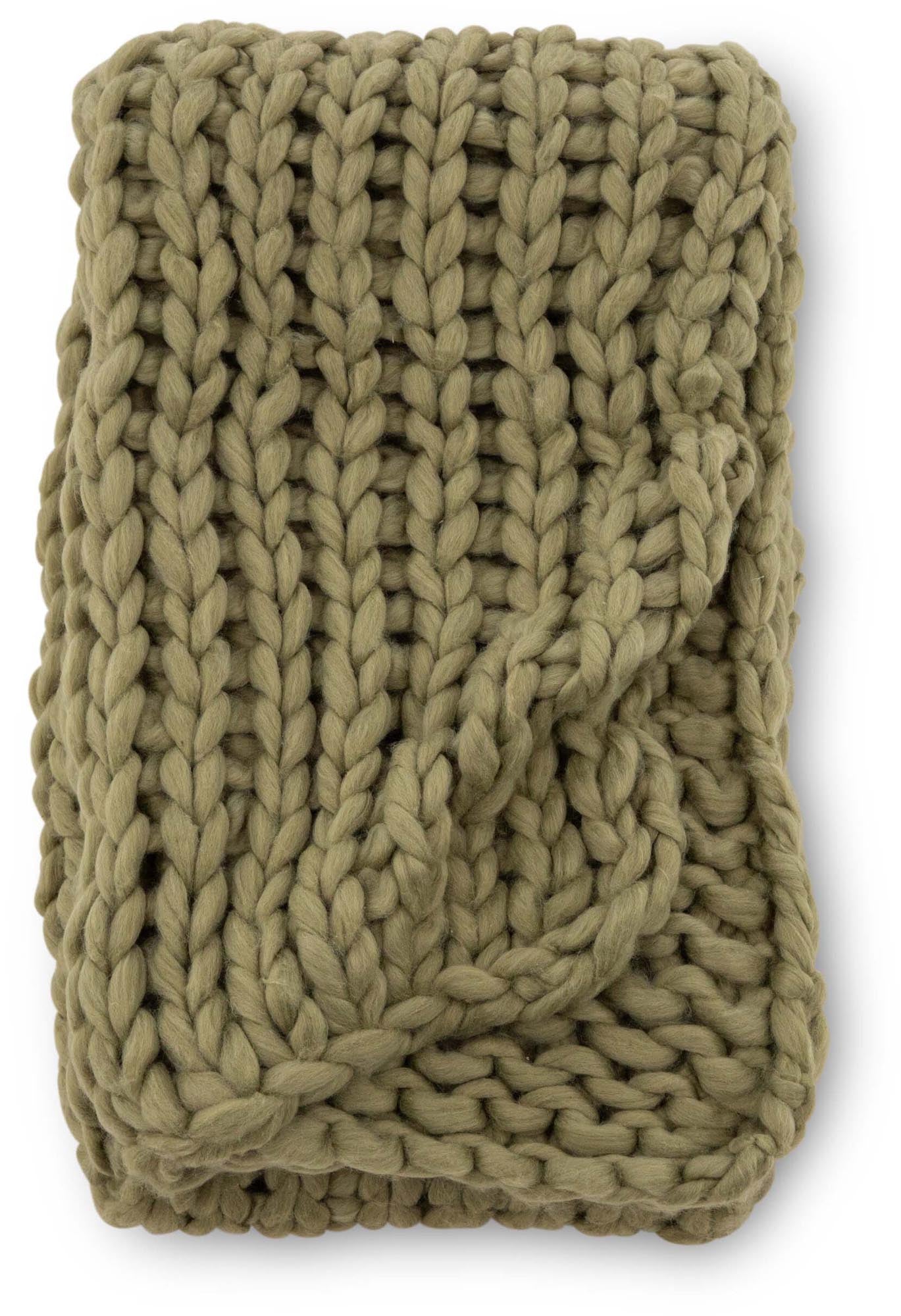 Kate Throw in Moosgrün präsentiert im Onlineshop von KAQTU Design AG. Wolldecke ist von Venture Home