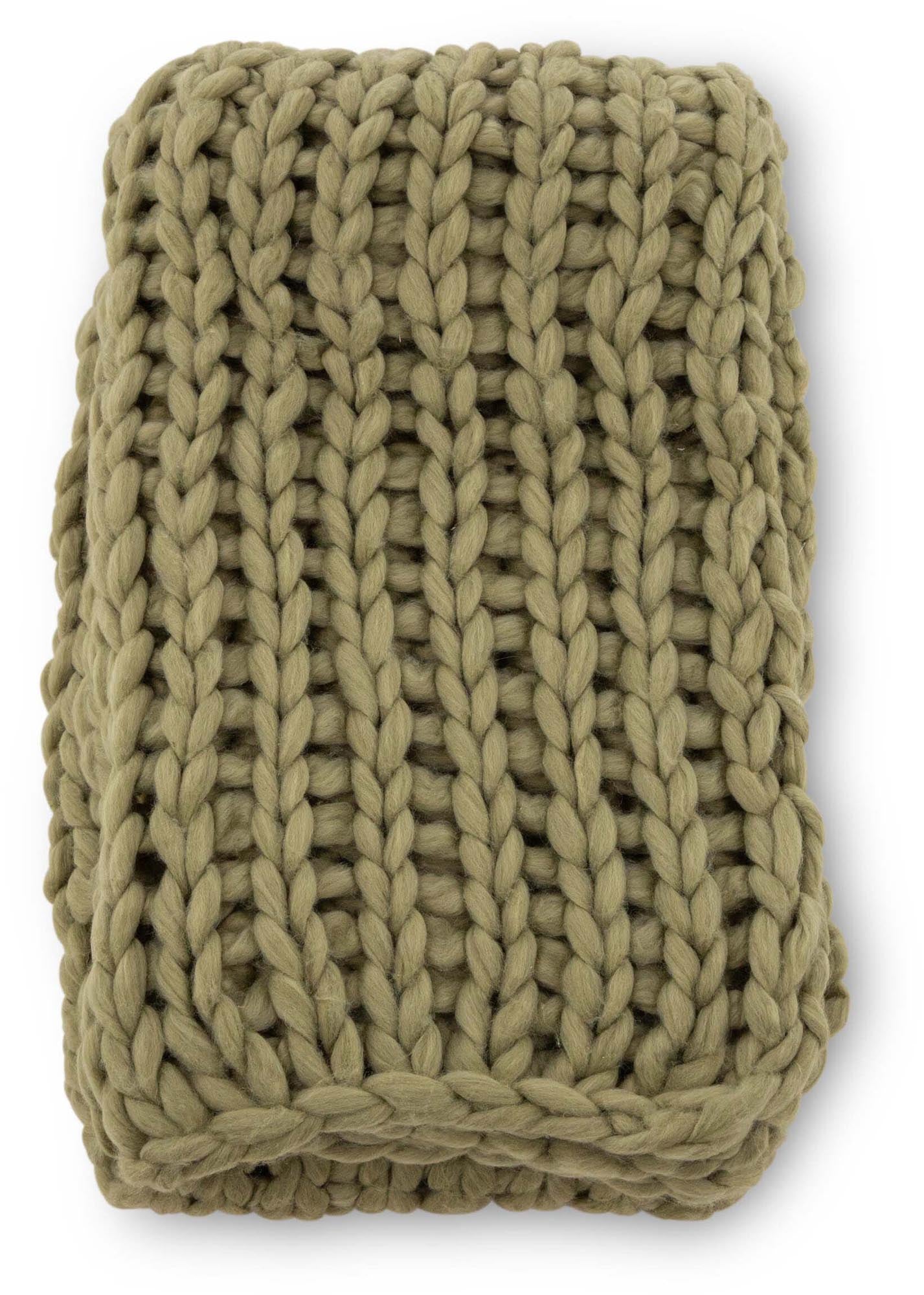 Kate Throw in Moosgrün präsentiert im Onlineshop von KAQTU Design AG. Wolldecke ist von Venture Home