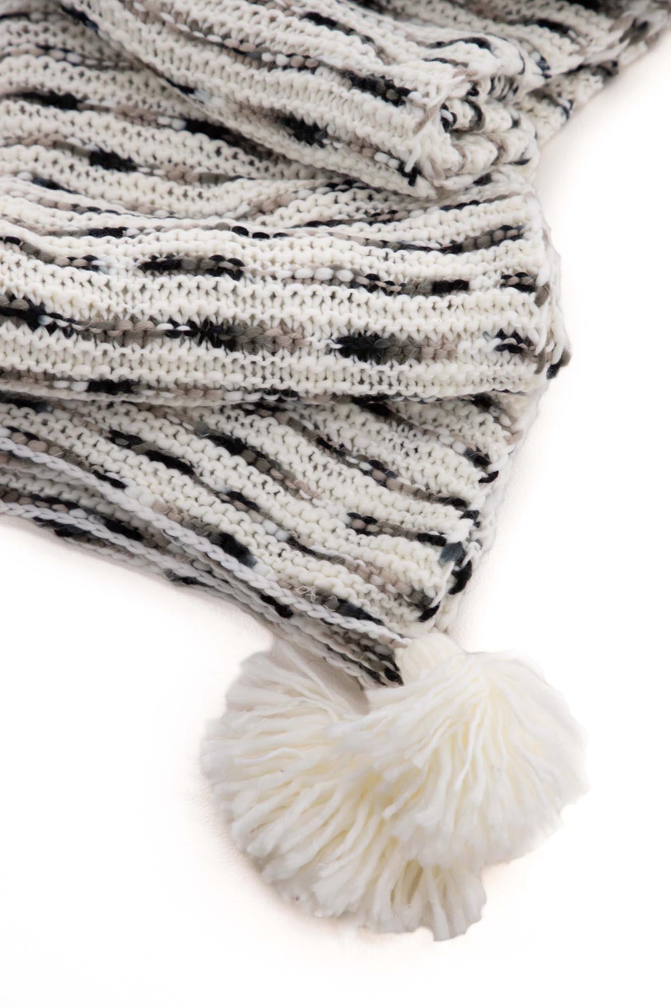 Unny Throw von Venture Home: Hochwertige Acryl-Decke für stilvolle Akzente und ultimativen Komfort in jedem Raum.