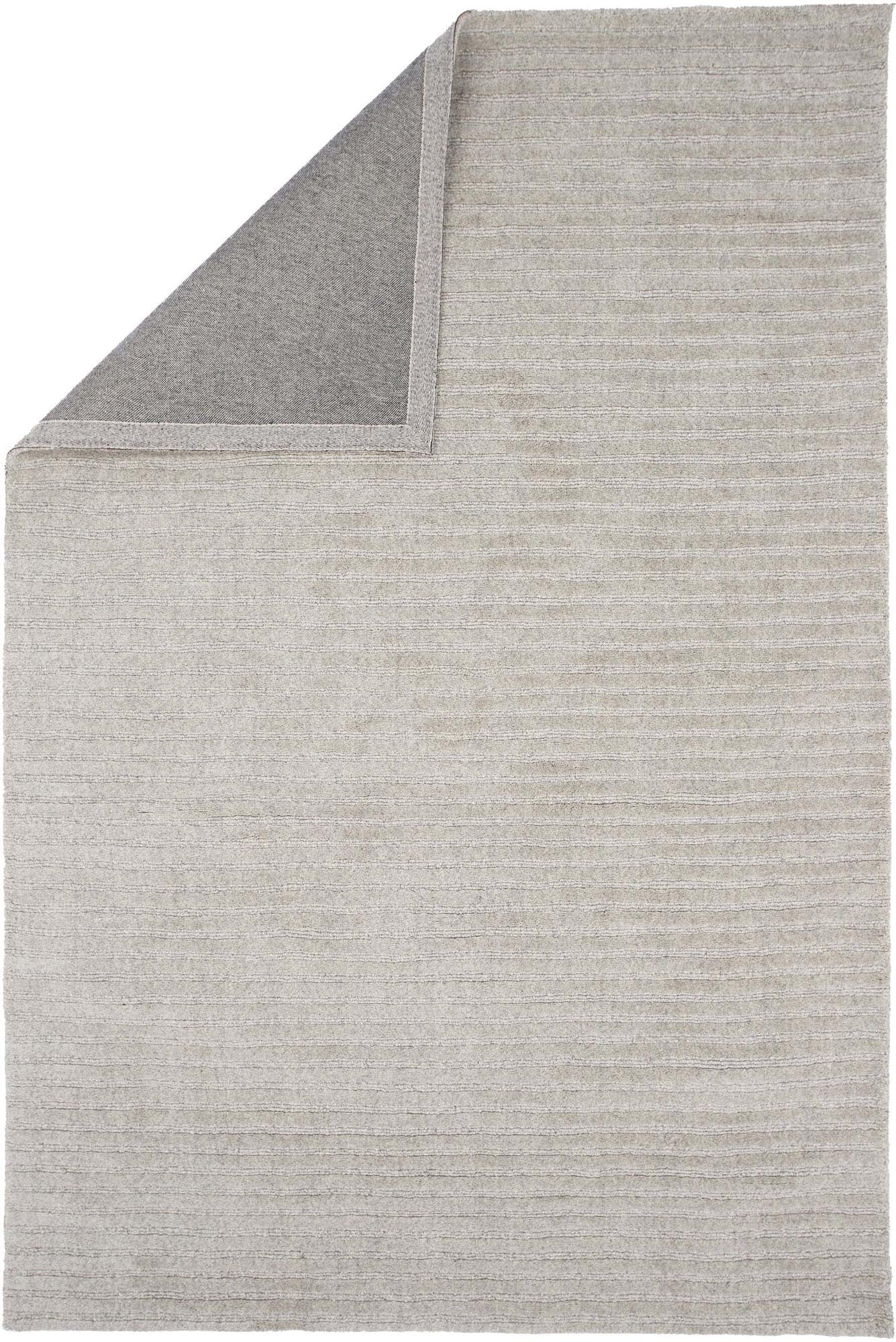 Milton Teppich in Hellgrau präsentiert im Onlineshop von KAQTU Design AG. Teppich ist von Venture Home