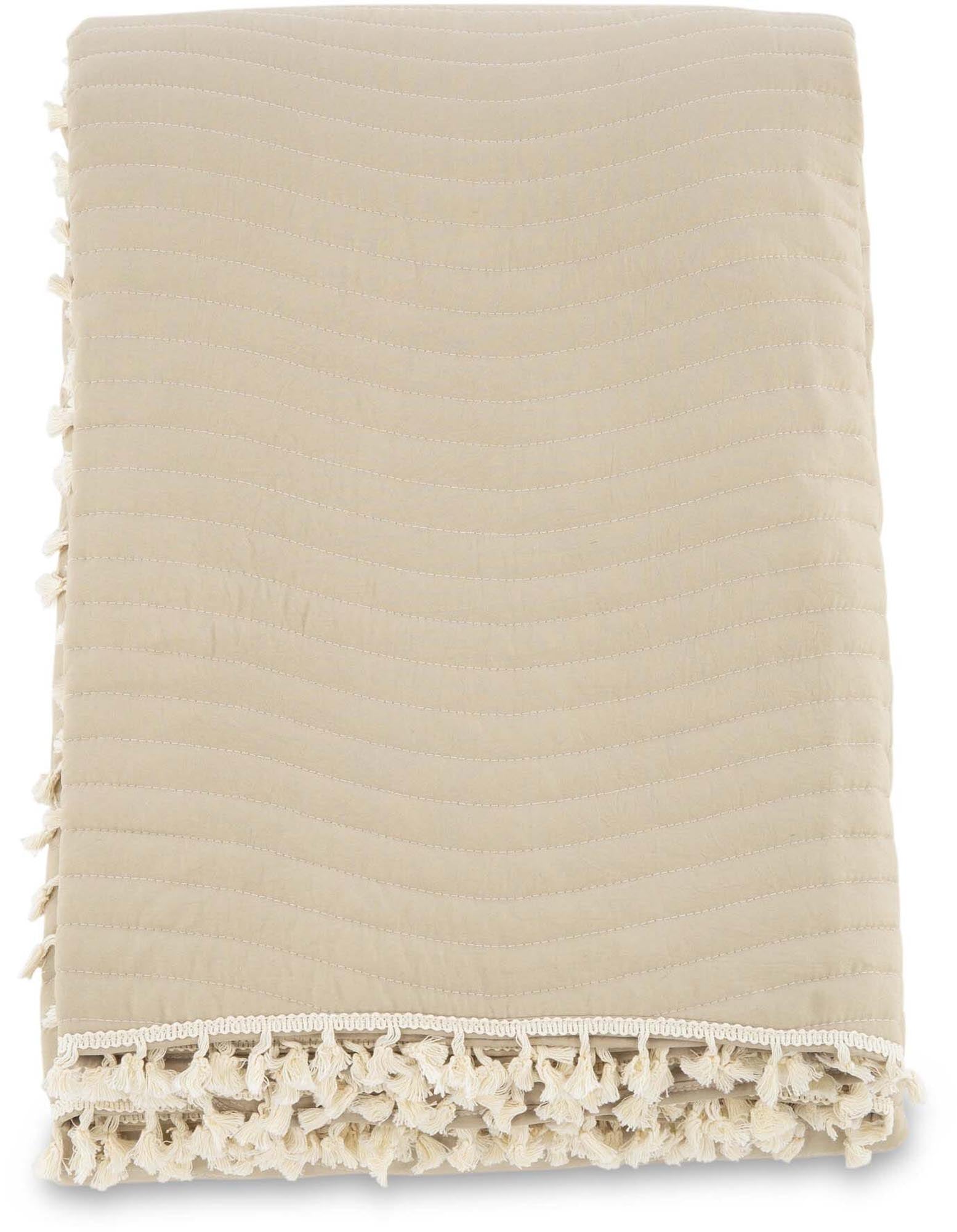 Lias Tagesdecke in Beige präsentiert im Onlineshop von KAQTU Design AG. Bettüberwurf ist von Venture Home