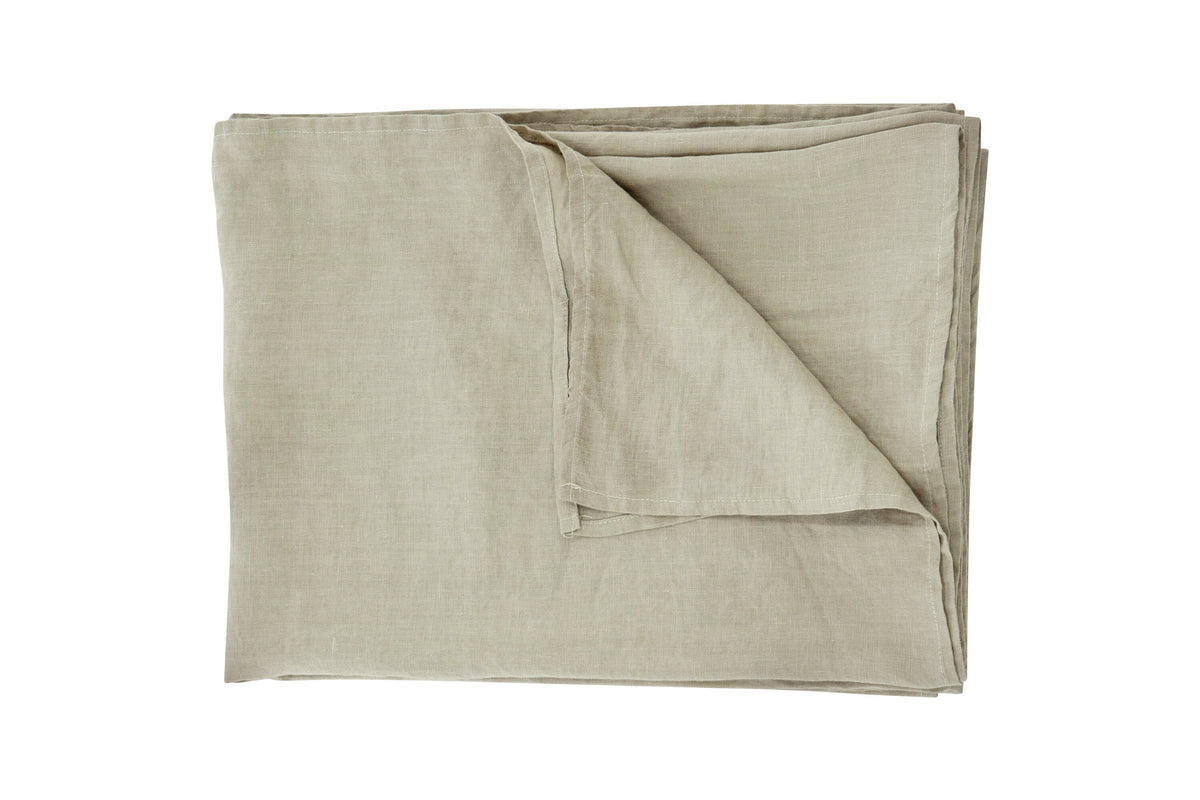Milo Tagesdecke in Beige präsentiert im Onlineshop von KAQTU Design AG. Bettüberwurf ist von Venture Home