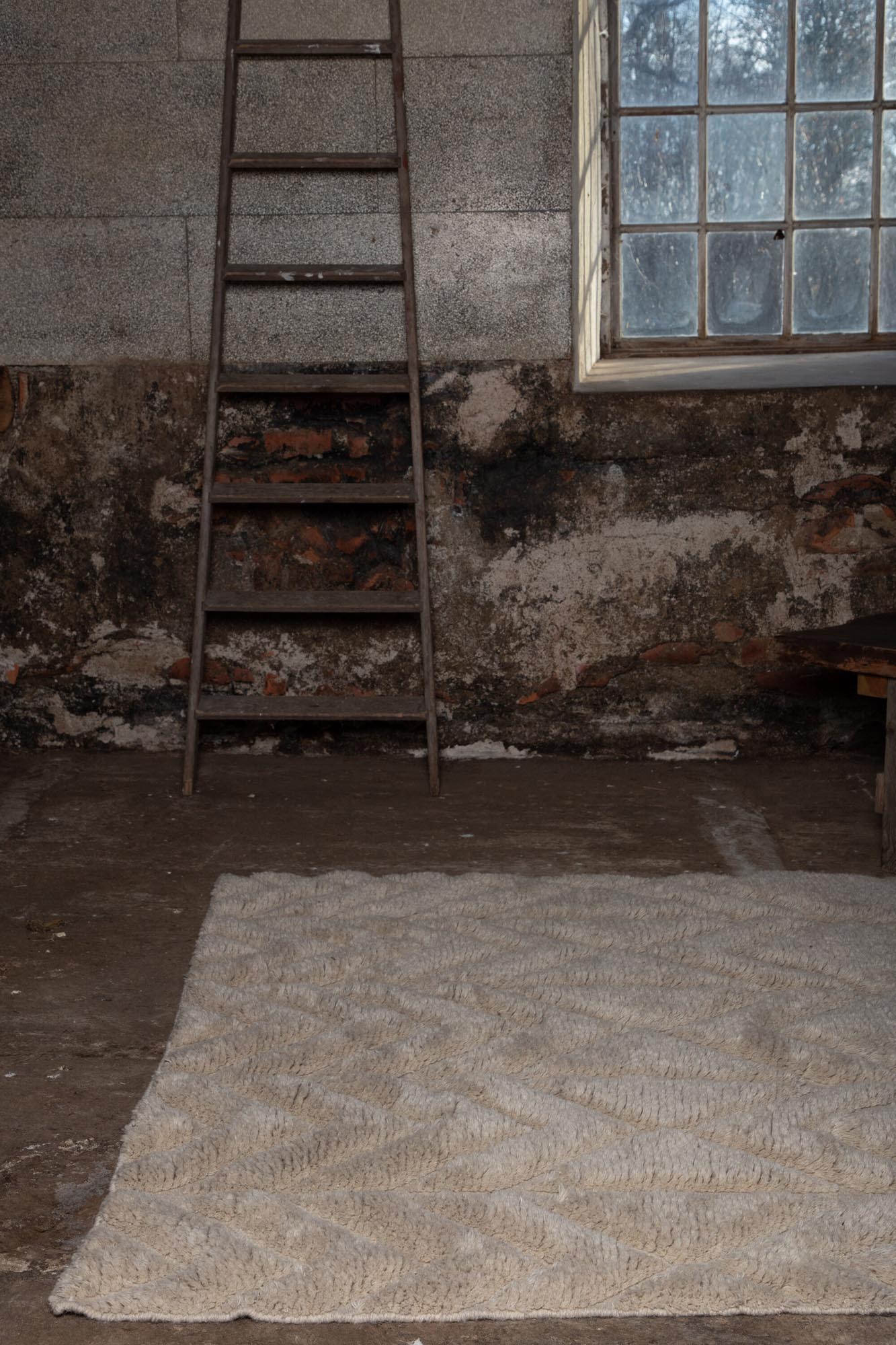 Zoe Teppich von Vind: Stilvolle Gemütlichkeit für jeden Raum.