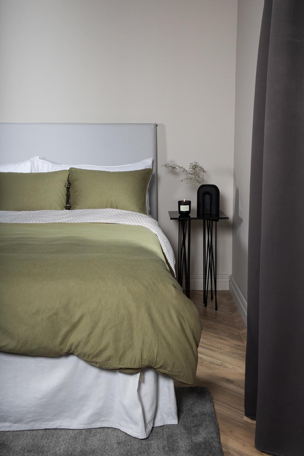 Jenna Bettgarnitur in Moosgrün präsentiert im Onlineshop von KAQTU Design AG. Bettwäsche ist von Venture Home