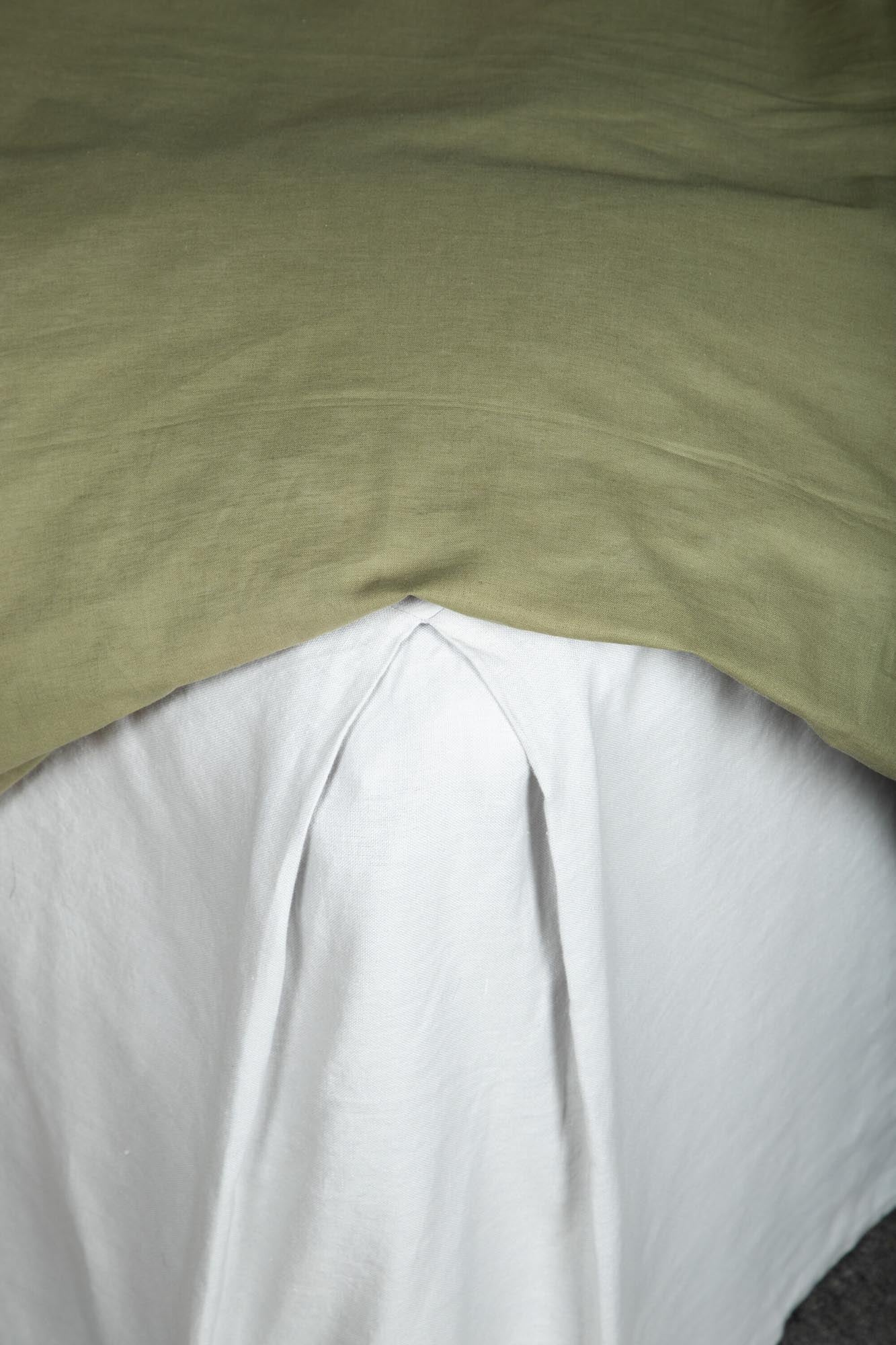 Elegante Jenna Bettgarnitur von Venture Home für erholsame Nächte.