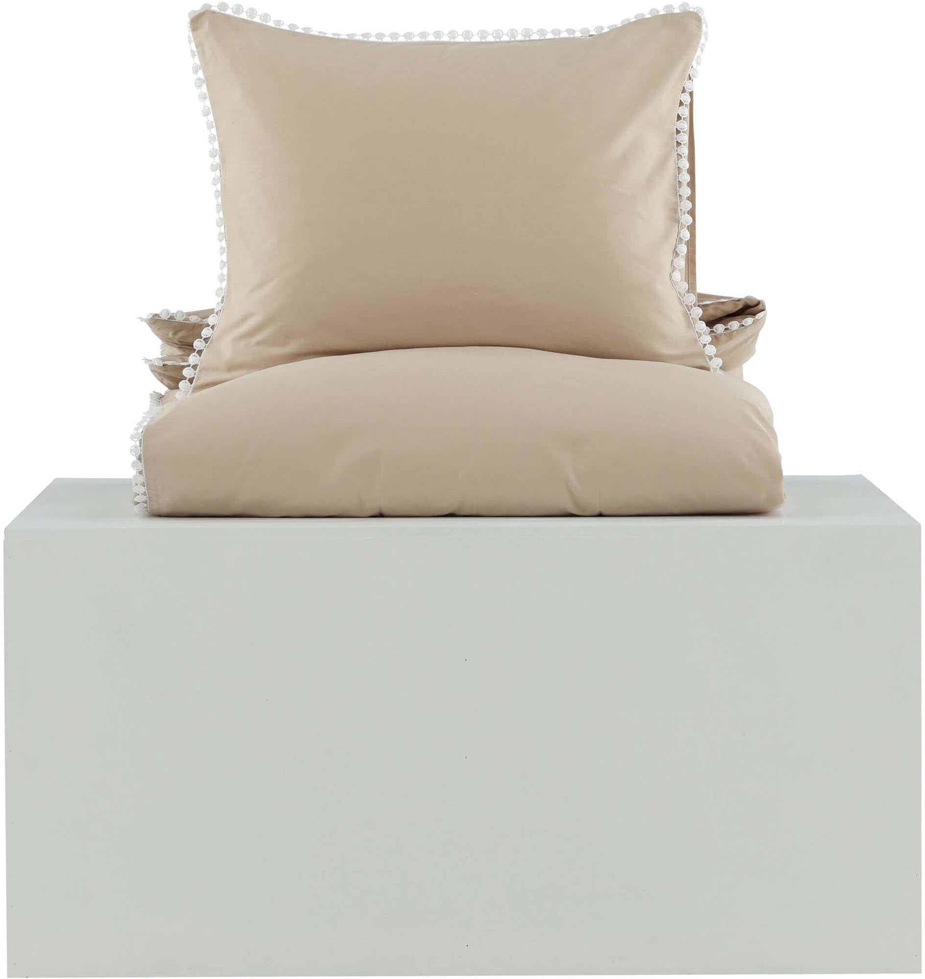 Elegante Livia Bettgarnitur aus weichem Baumwollsatin von Venture Home.