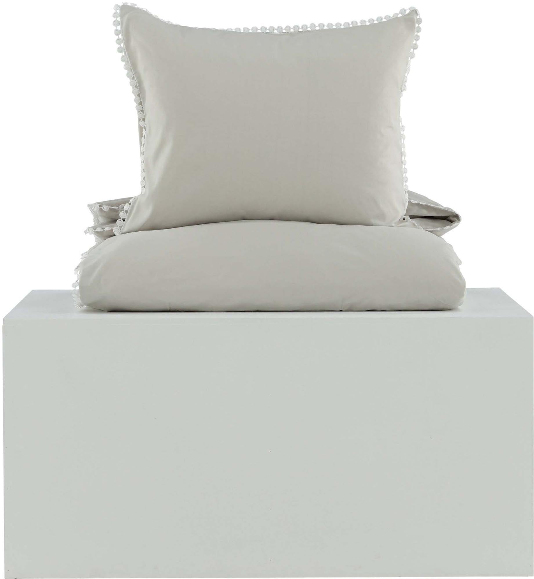 Livia Bettgarnitur: Stilvolle Eleganz für Ihr Schlafzimmer.