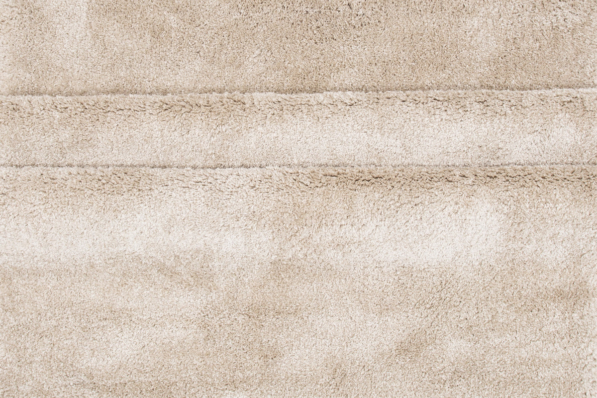 Walter Pluto Teppich Rechteckig in Beige präsentiert im Onlineshop von KAQTU Design AG. Teppich ist von Venture Home