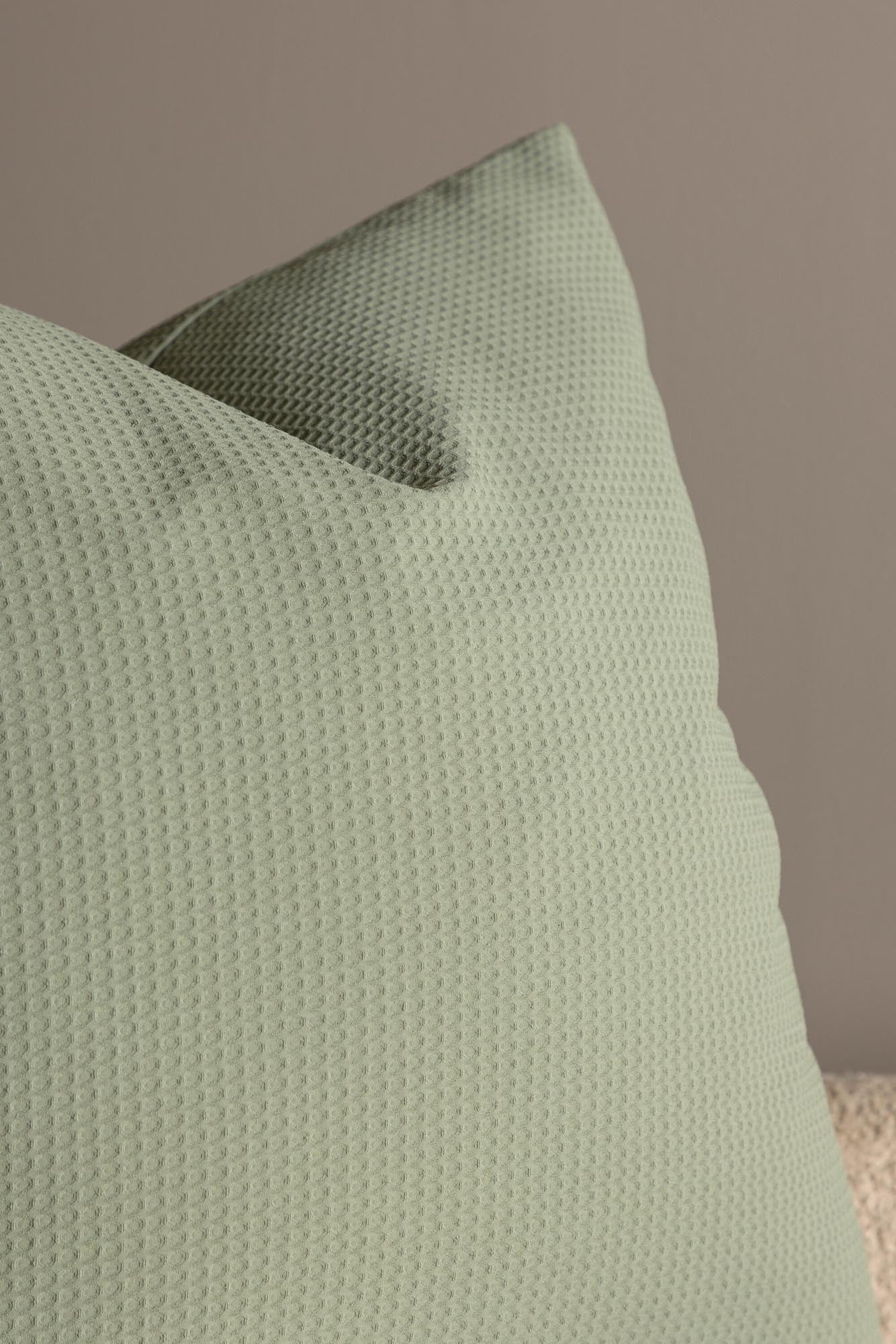 Celine Kissenbezug: Eleganz und Komfort in Beige für Ihr Zuhause.