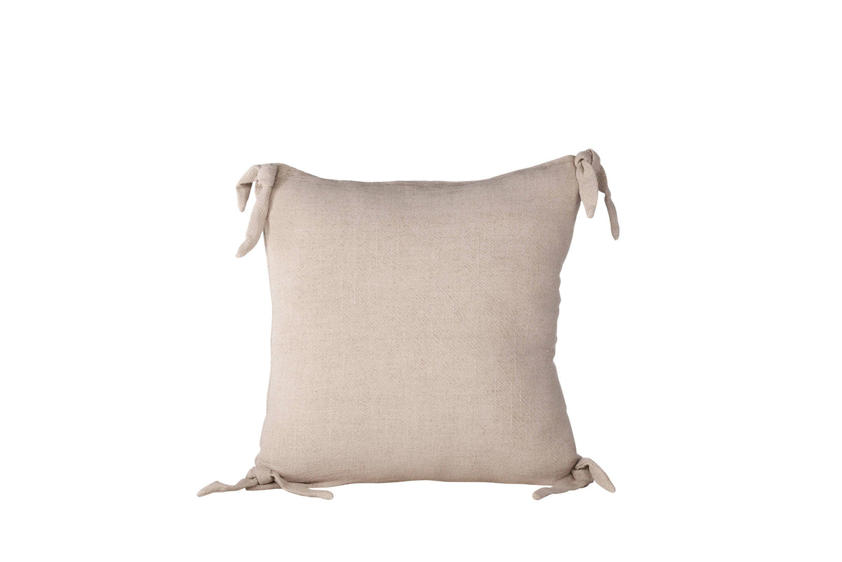 Nora Kissenbezug in Beige präsentiert im Onlineshop von KAQTU Design AG. Deko Kissenbezug ist von Venture Home