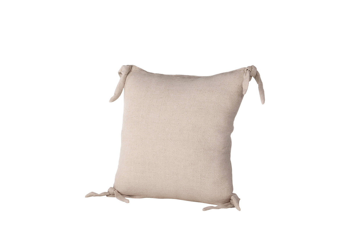 Nora Kissenbezug in Beige präsentiert im Onlineshop von KAQTU Design AG. Deko Kissenbezug ist von Venture Home