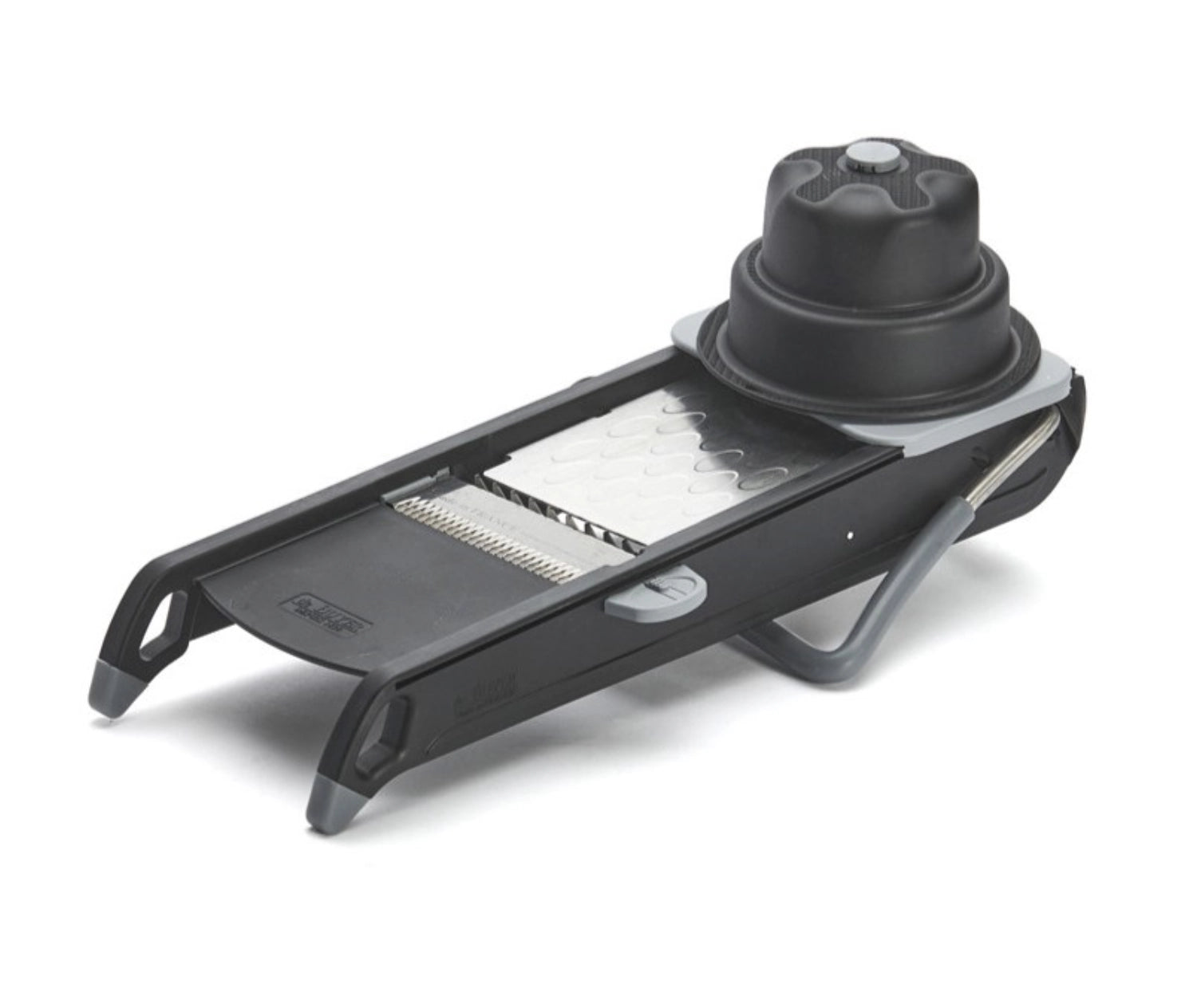 Entdecken Sie die Mandoline Swing Plus in stilvollem Schwarz von de Buyer: Perfekte Schnitte, vielseitig einsetzbar und ein Must-Have für jeden Koch.