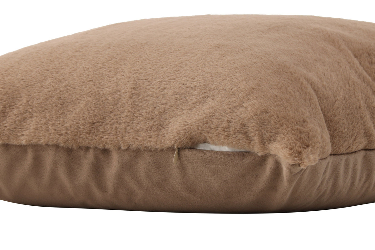 Thea Kissenbezug in Braun präsentiert im Onlineshop von KAQTU Design AG. Deko Kissenbezug ist von Venture Home