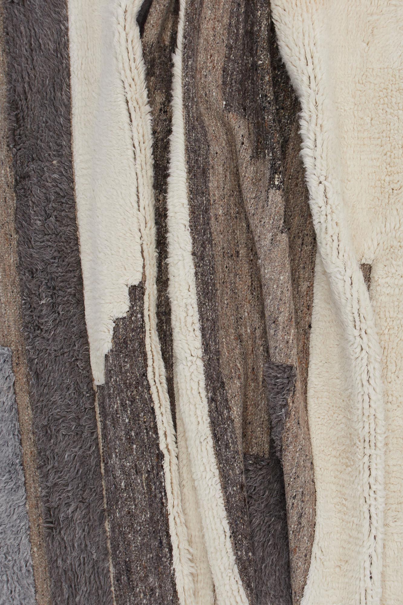 Vincent Teppich in Weiss präsentiert im Onlineshop von KAQTU Design AG. Teppich ist von Venture Home