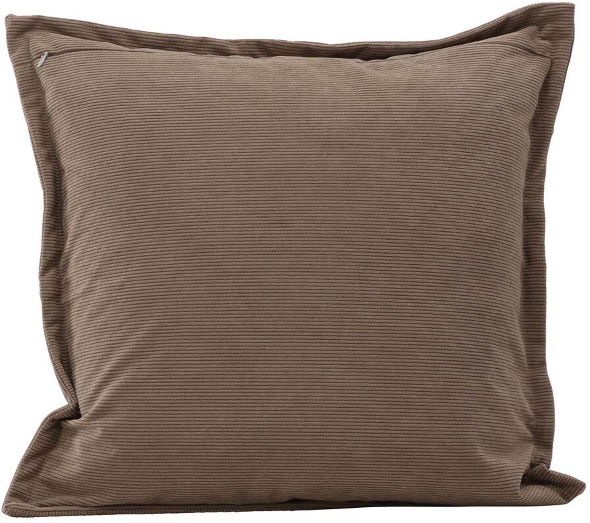 Verleihen Sie Ihrem Zuhause mit dem Lykke Kissenbezug von Venture Home eine elegante Note. Hochwertiger Samt, harmonische Farben und pflegeleichte Materialien machen ihn zum perfekten Deko-Element.