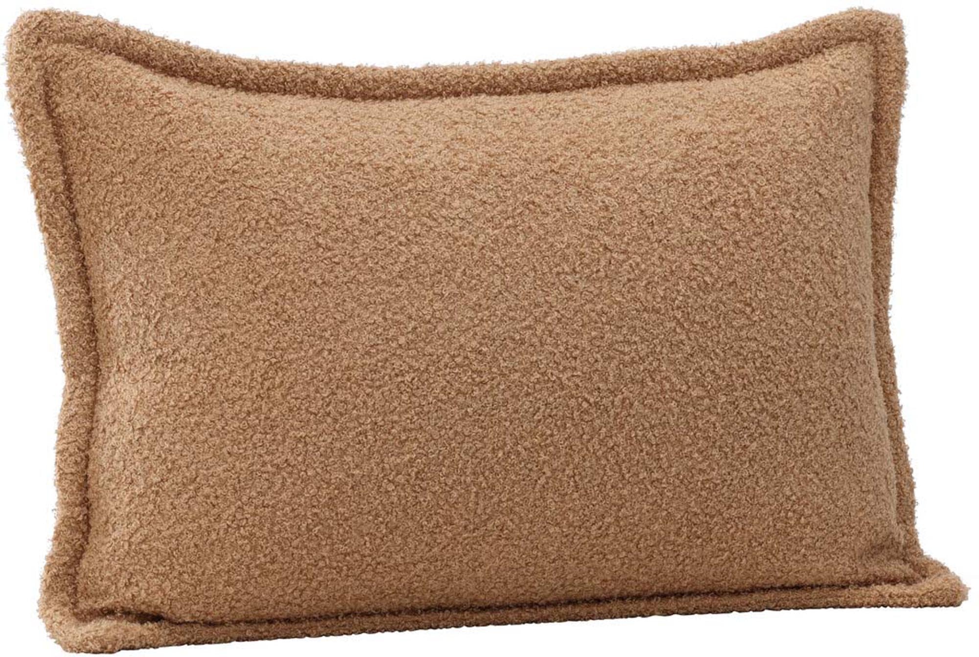 Verleihen Sie Ihrem Raum mit dem Tuva Kissenbezug von Venture Home einen eleganten Touch. Hochwertiges Polyester sorgt für Komfort und Langlebigkeit.