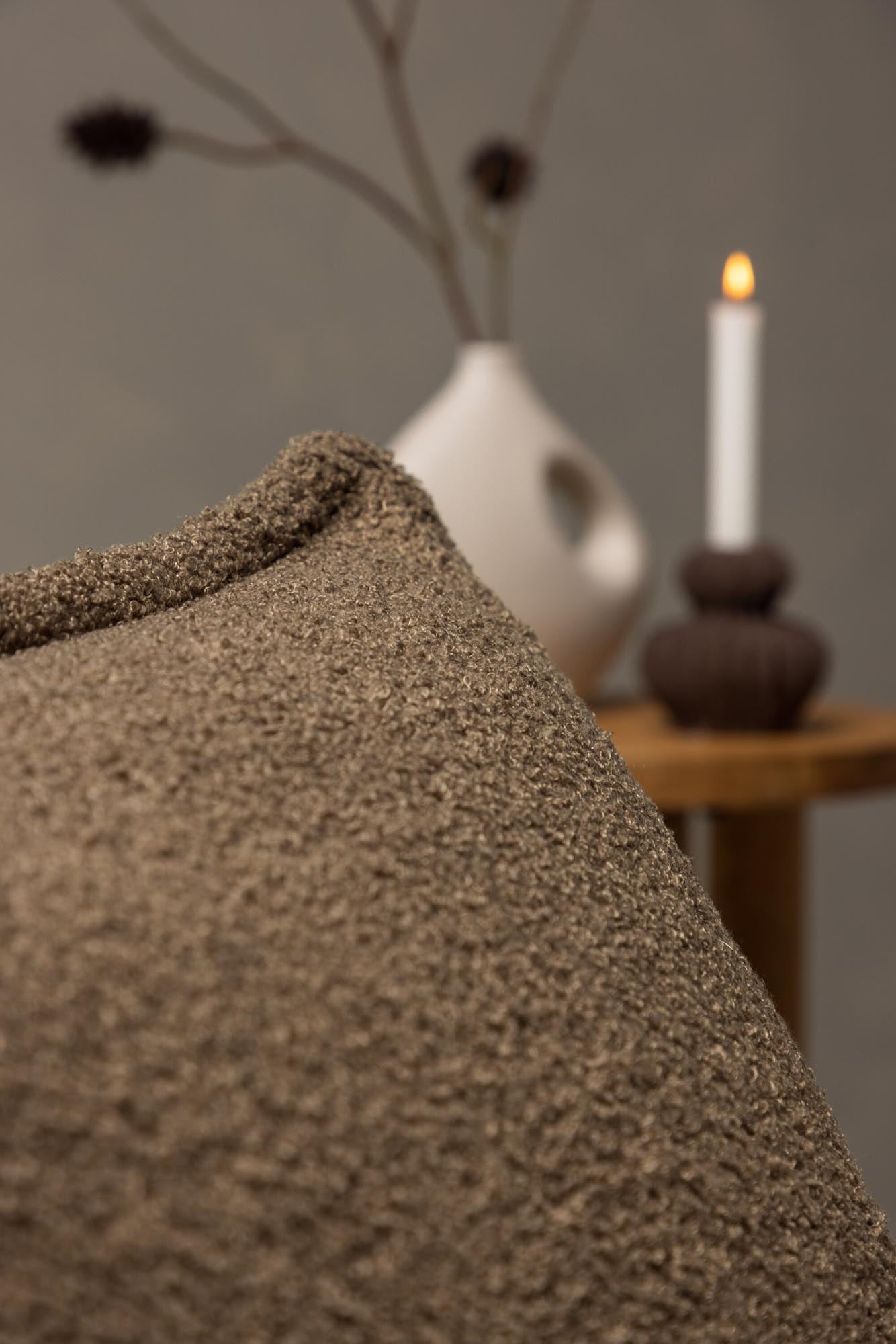 Verleihen Sie Ihrem Raum mit dem Tuva Kissenbezug von Venture Home eine gemütliche Atmosphäre. Hochwertiges Polyester, verschiedene Farben und Größen.